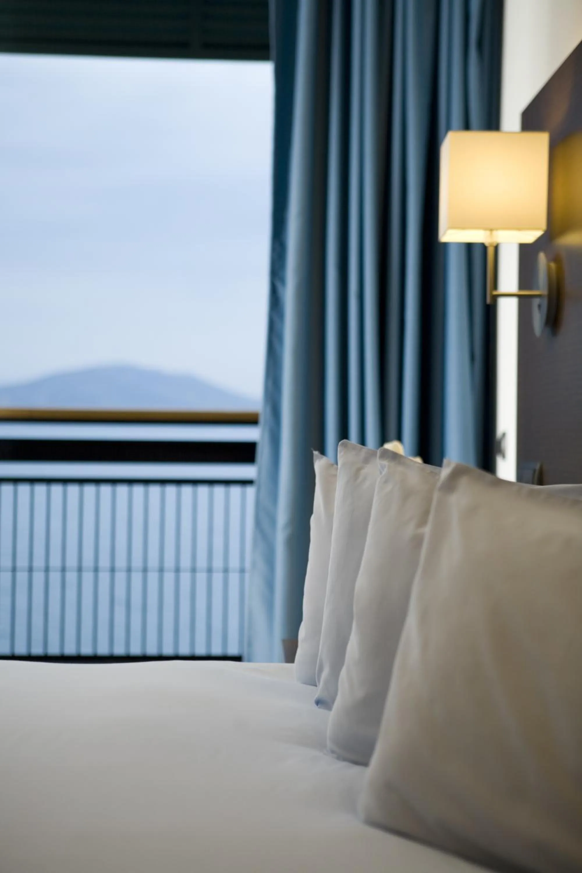 Sea view, Bed in Domotel Xenia Volos