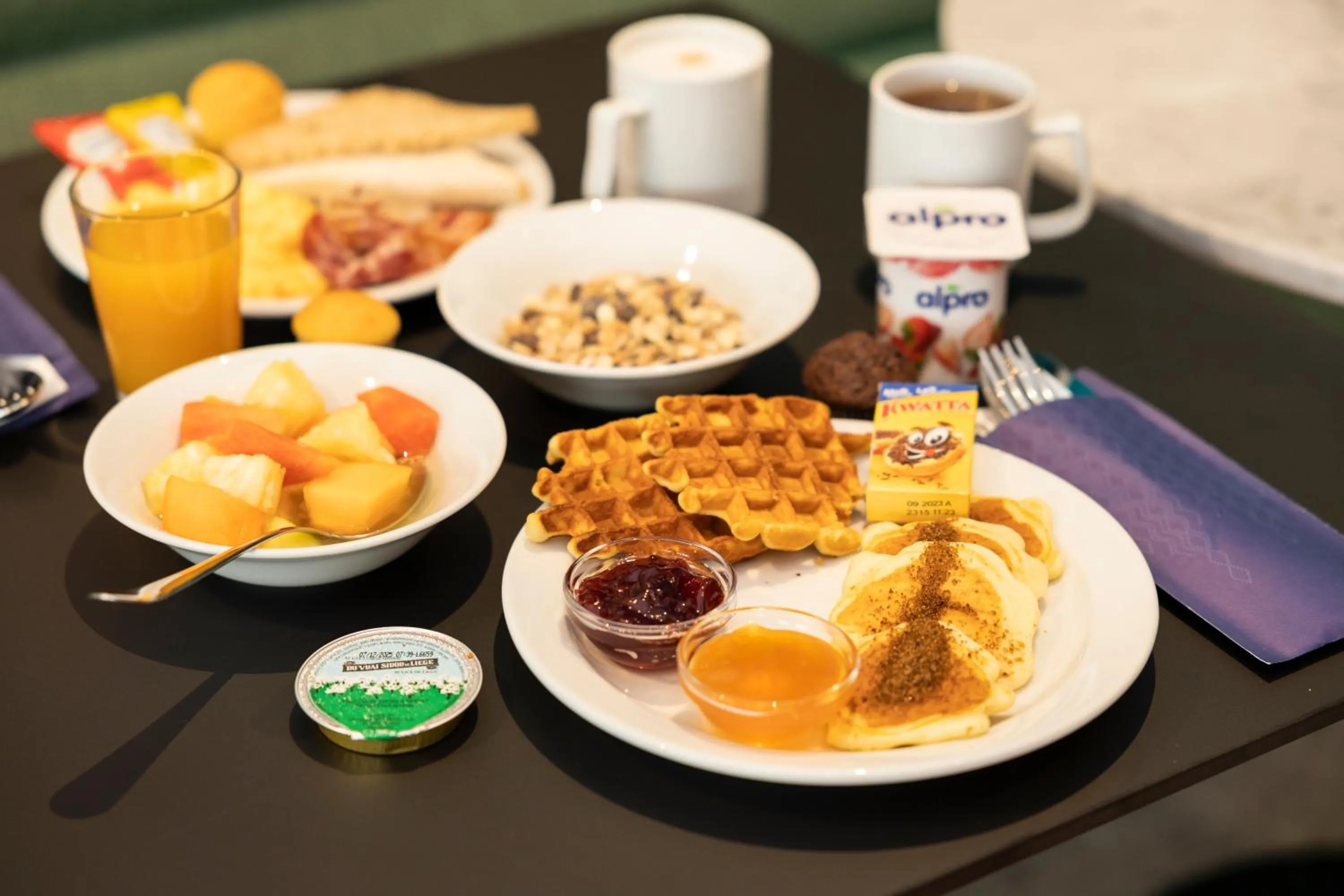 Breakfast in B&B HOTEL Namur