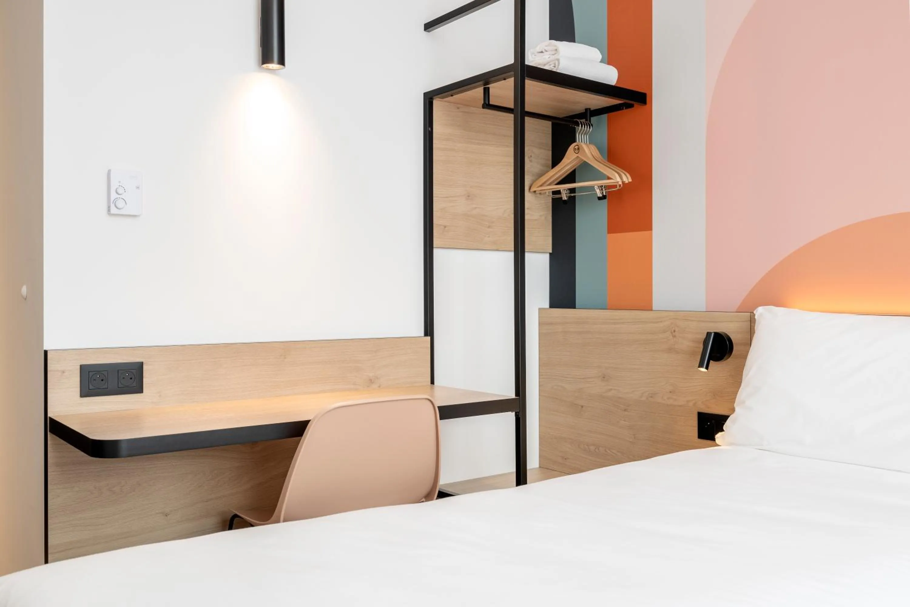 Photo of the whole room, Bed in B&B HOTEL Namur