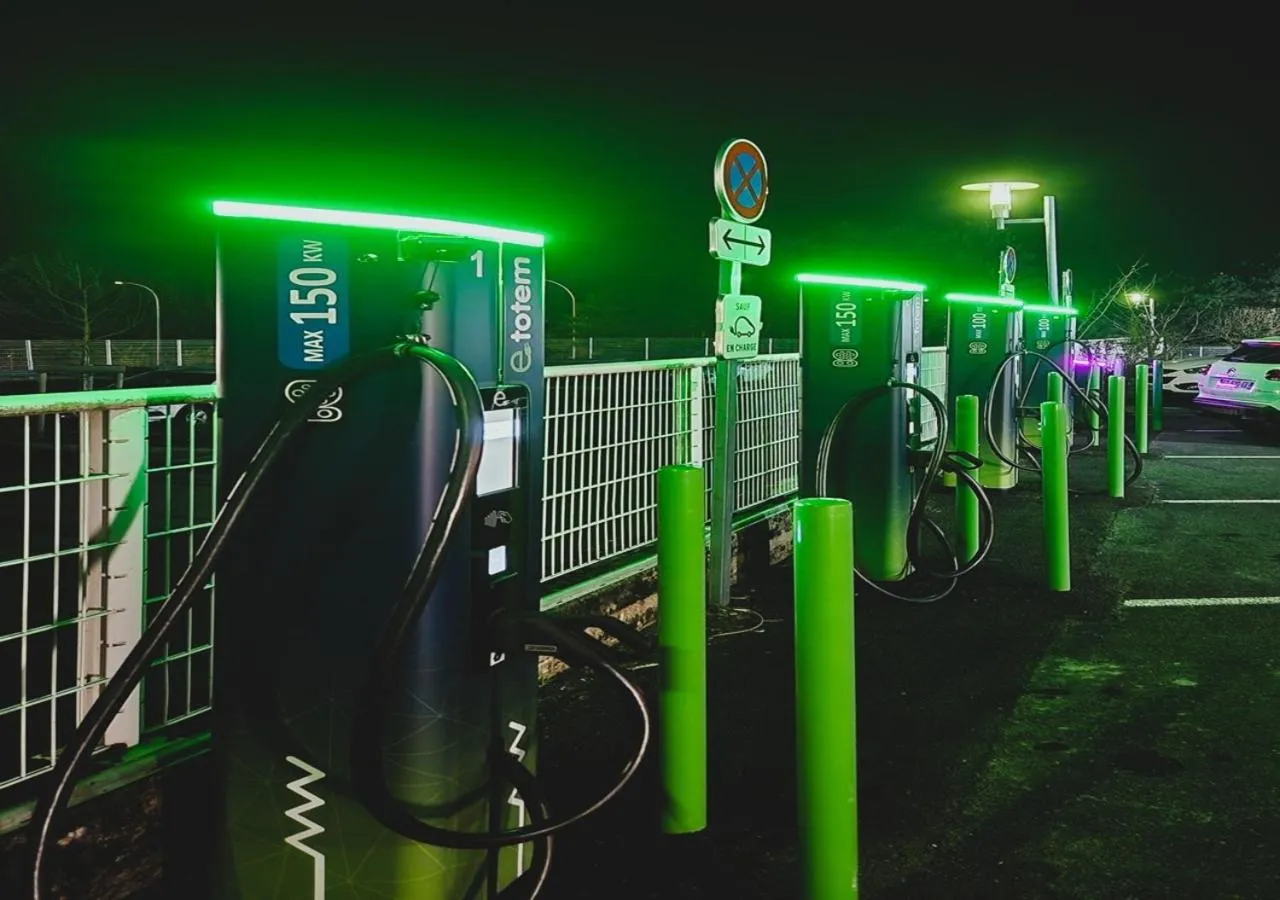 Property building in KYRIAD DIRECT LYON NORD - Dardilly