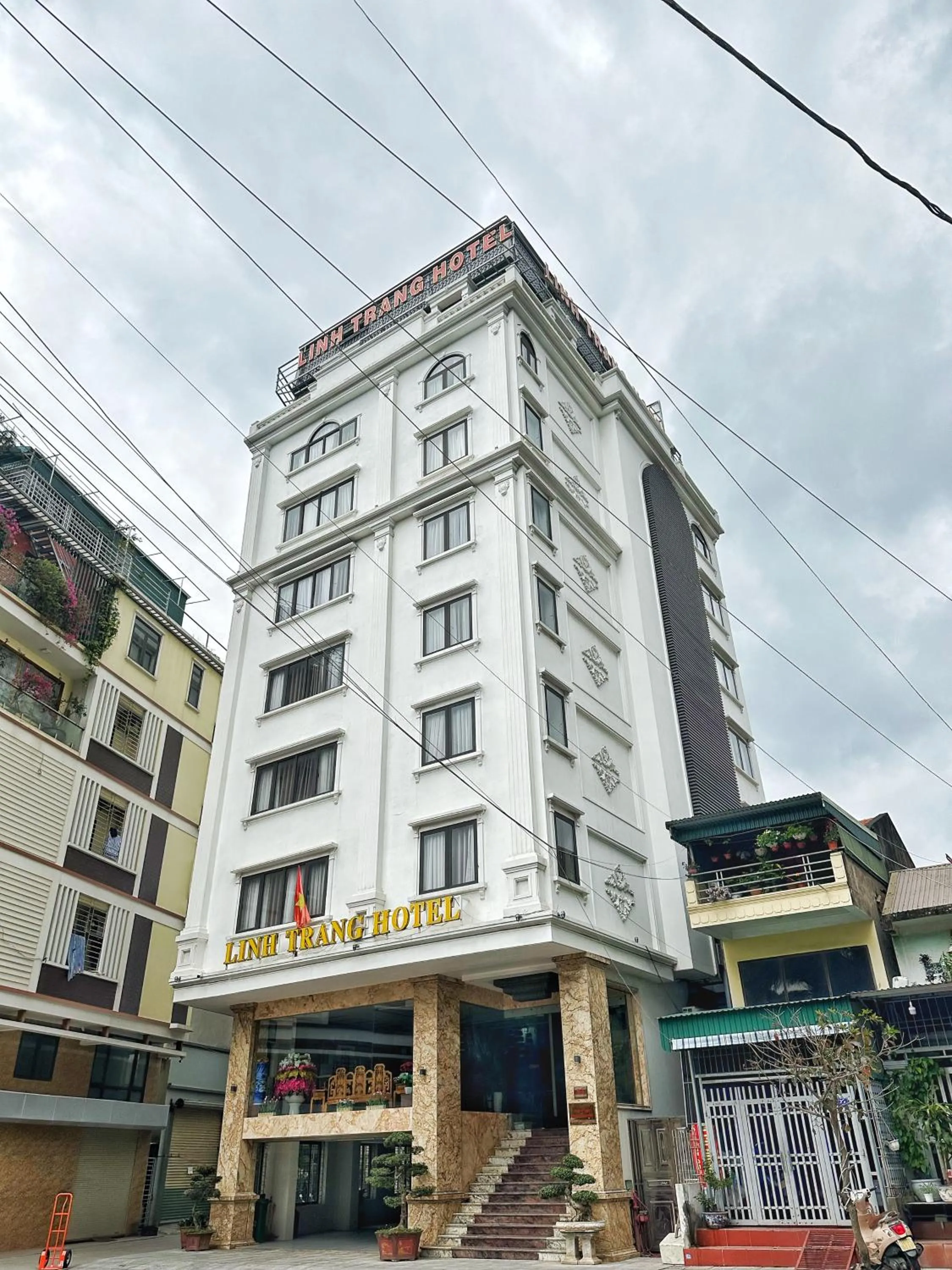 Property building in Linh Trang Hạ Long Hotel