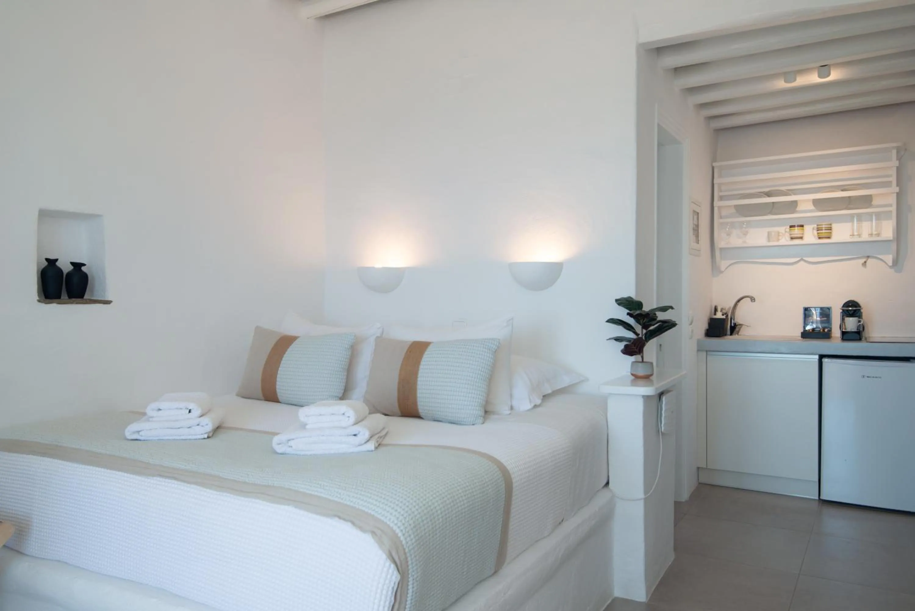 Bed in Windmill Bella Vista