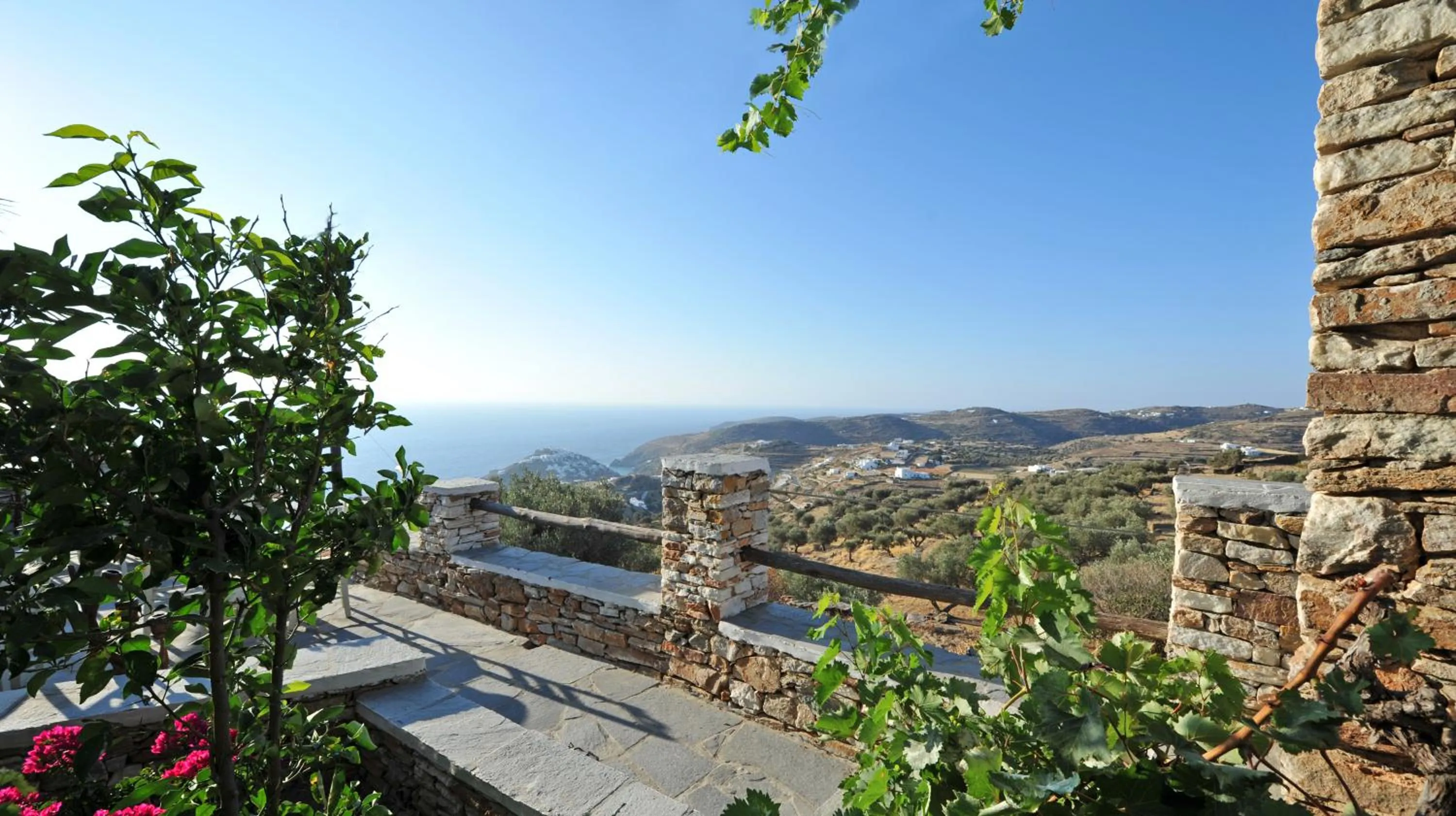 Mountain view in Windmill Bella Vista