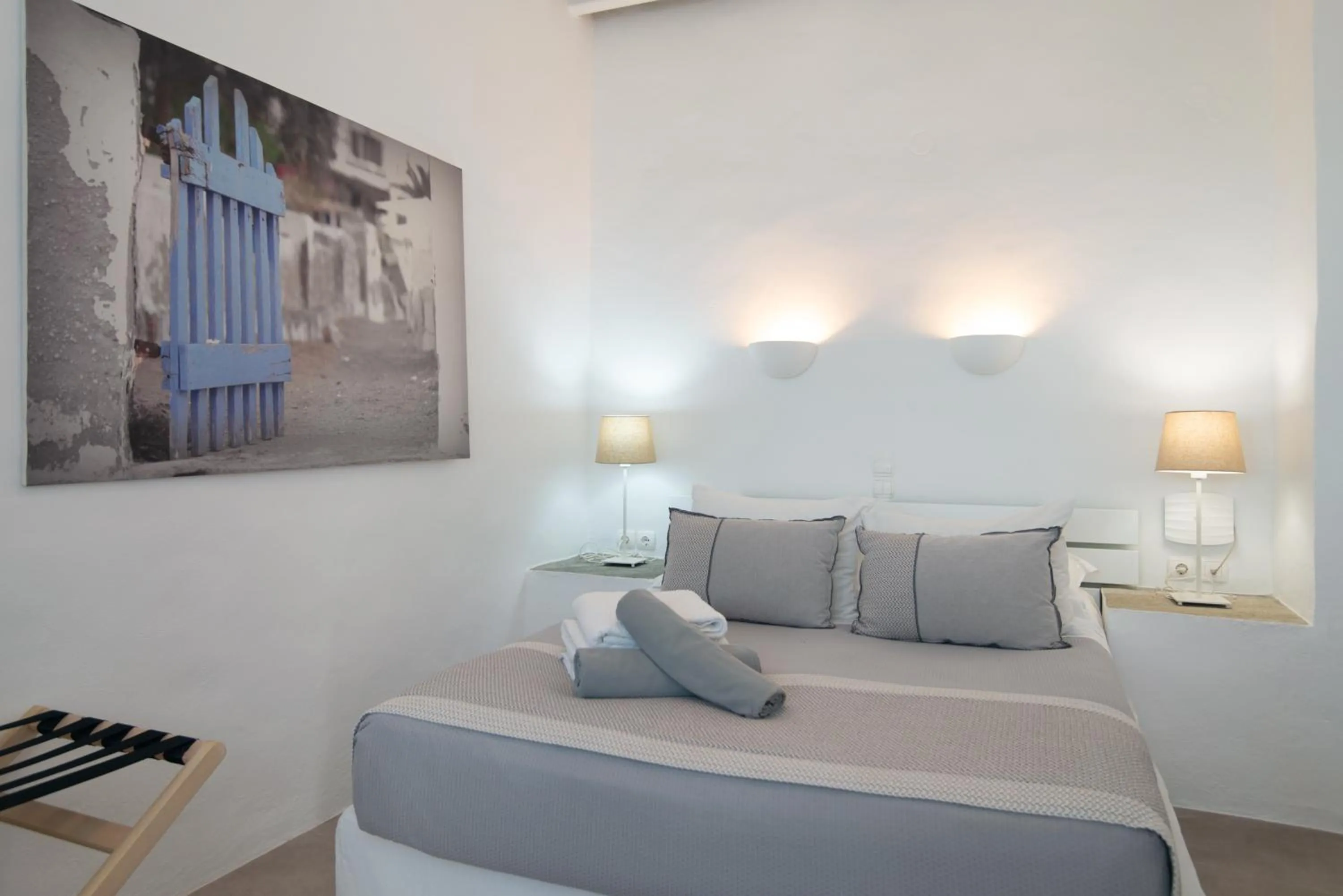 Bedroom, Bed in Windmill Bella Vista