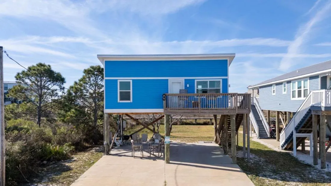 Property building in La Casita Azul by Youngs Suncoast