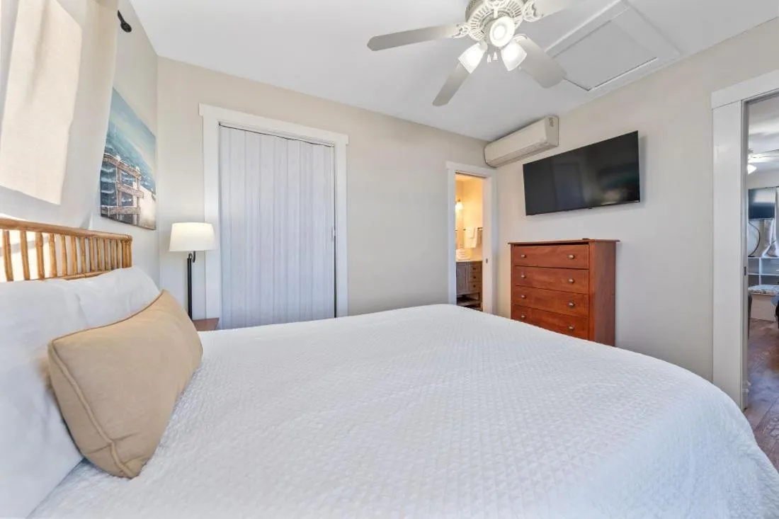 Bed in La Casita Azul by Youngs Suncoast