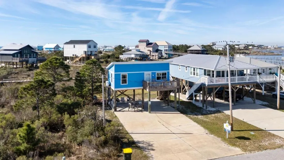 Property building in La Casita Azul by Youngs Suncoast