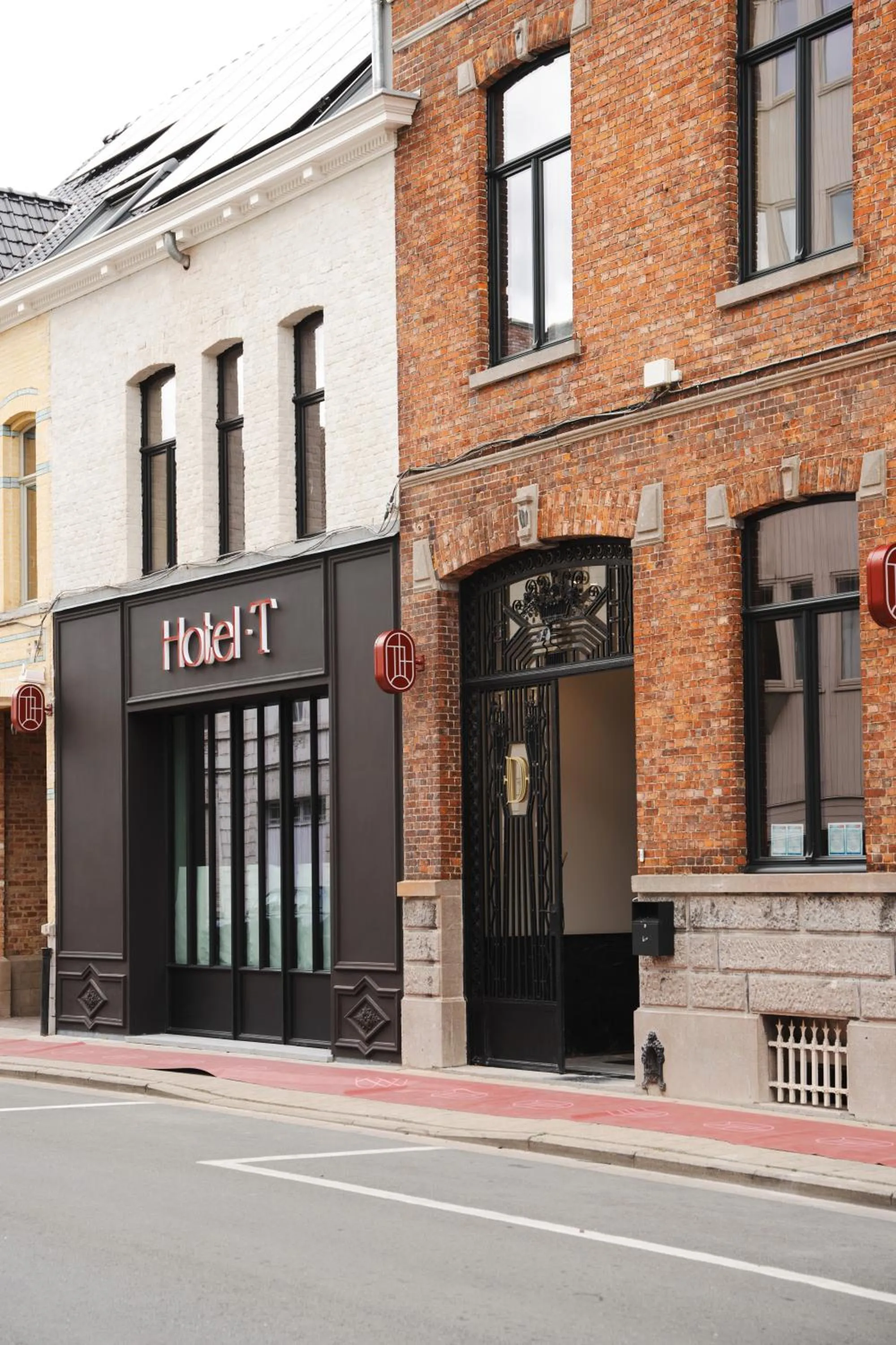 Property building in Hotel T