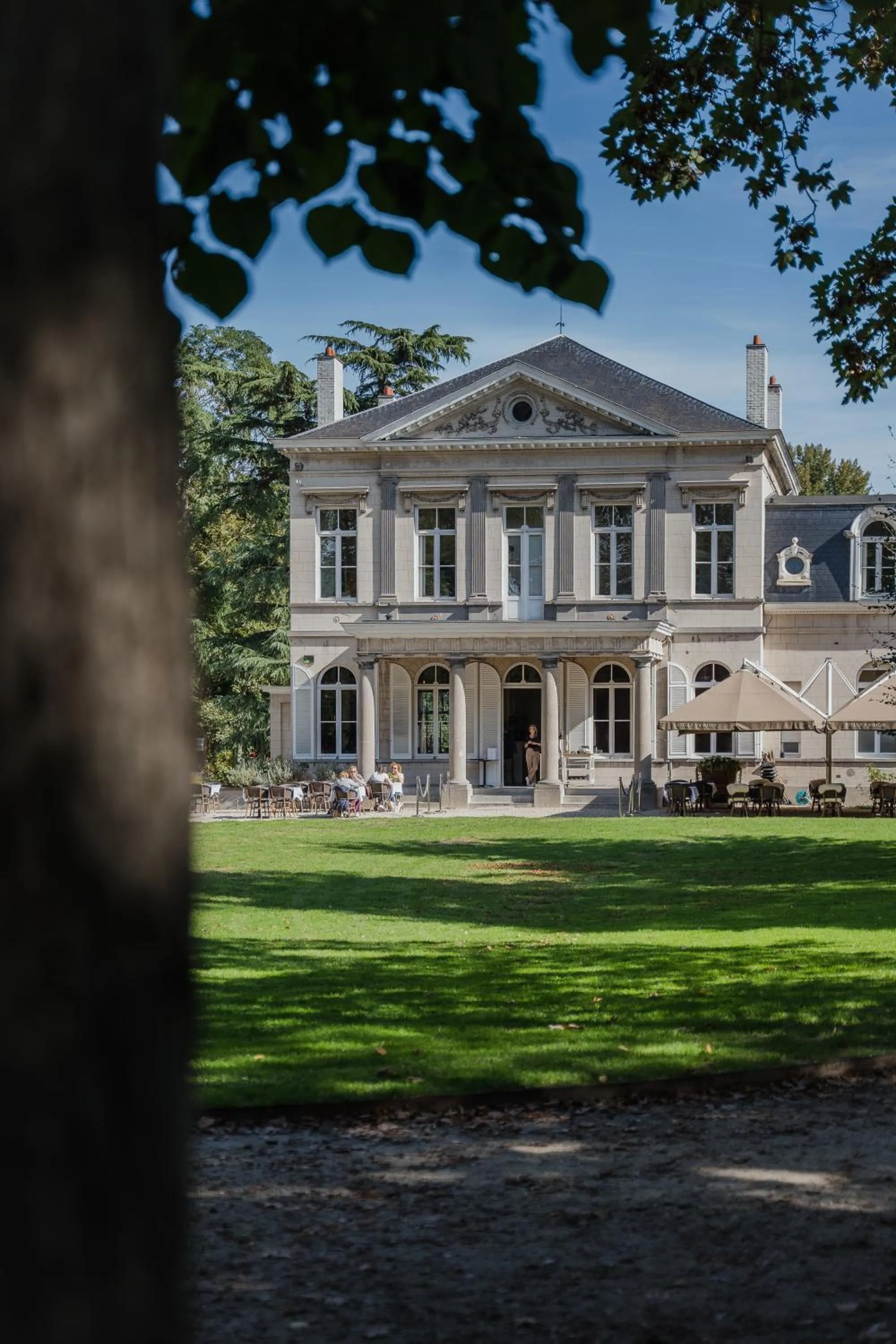 Area and facilities in Hotel T