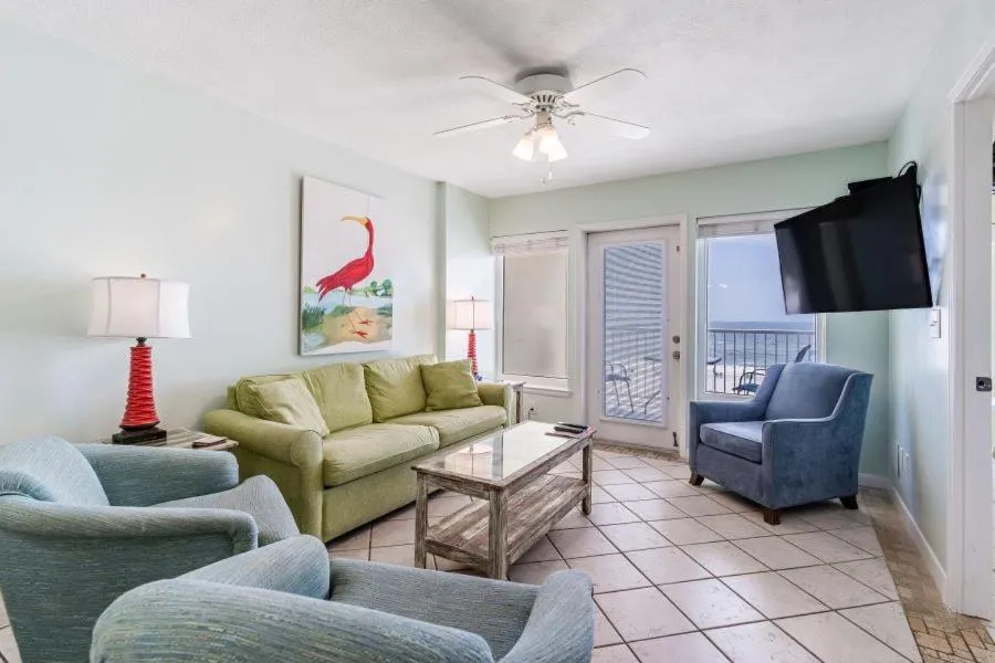 Boardwalk 386 by Youngs Suncoast