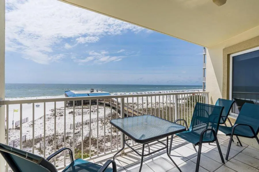 Boardwalk 386 by Youngs Suncoast