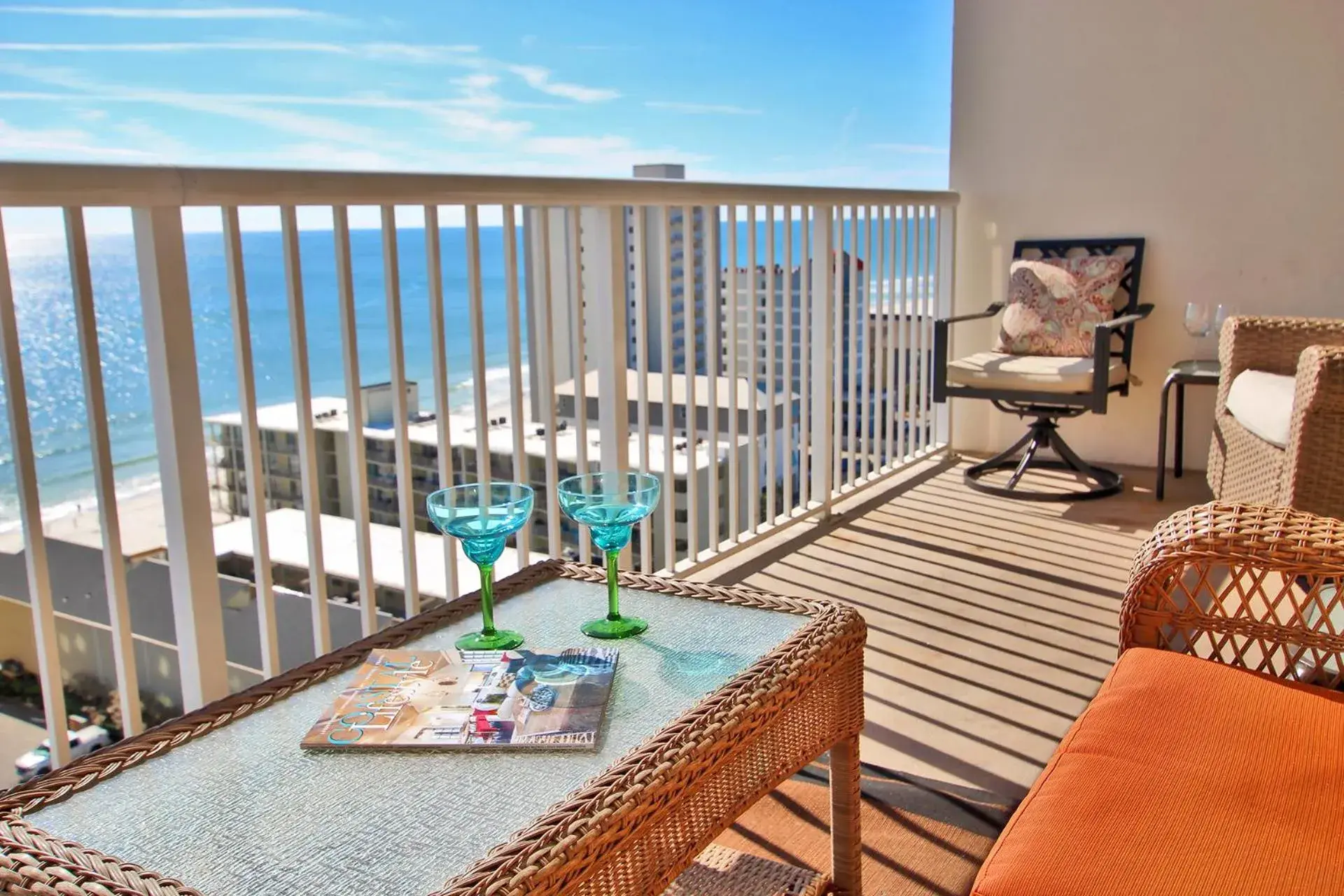 Crystal Tower 1205 by Youngs Suncoast Crystal Tower 1205 by Youngs Suncoast