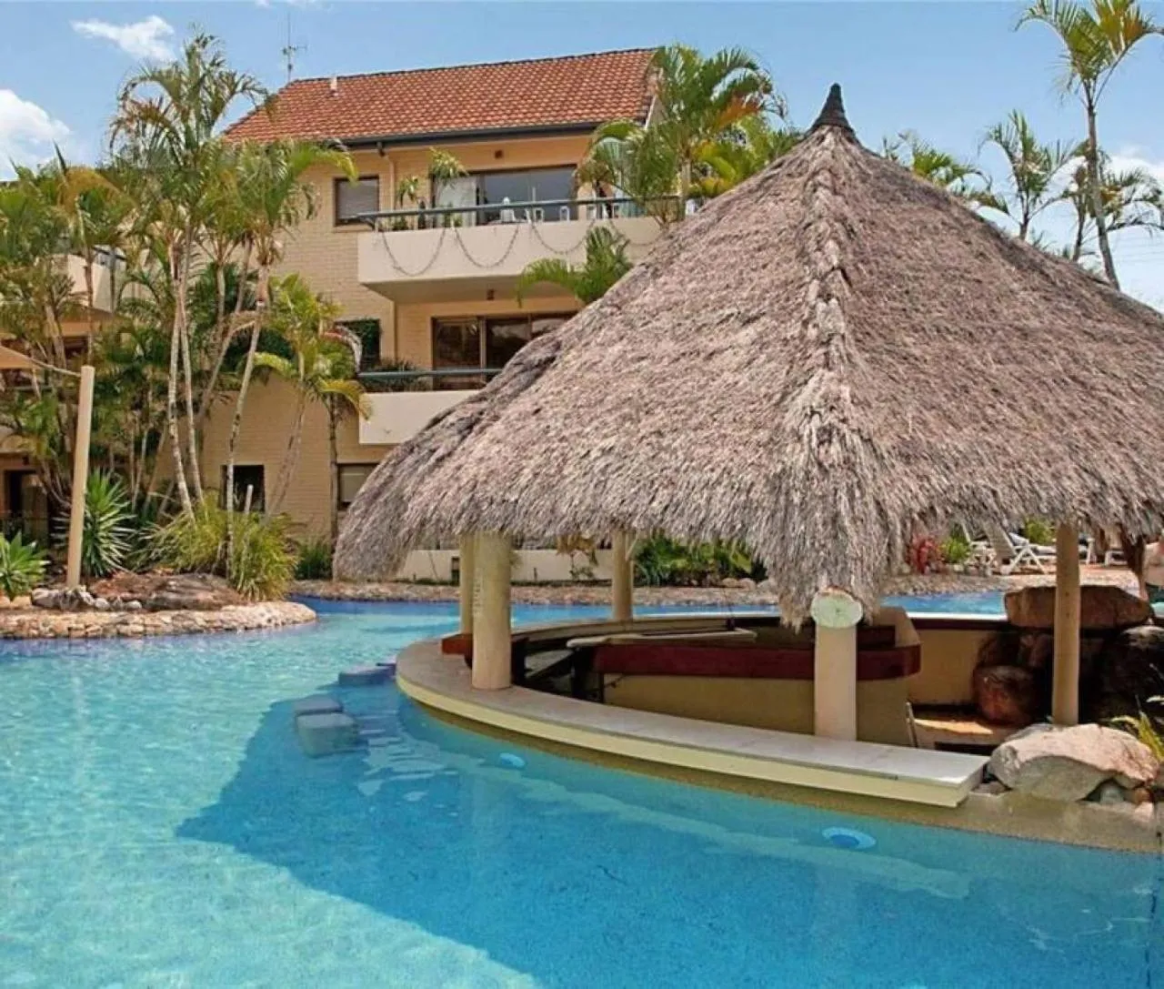102 Resort on Noosa Hill Heart of Noosa