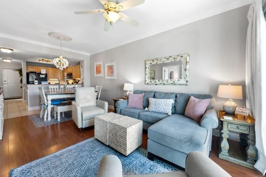 Crystal Tower 1308 by Youngs Suncoast