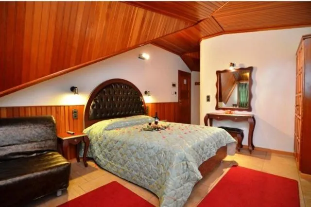 Photo of the whole room, Bed in Hotel Apollon