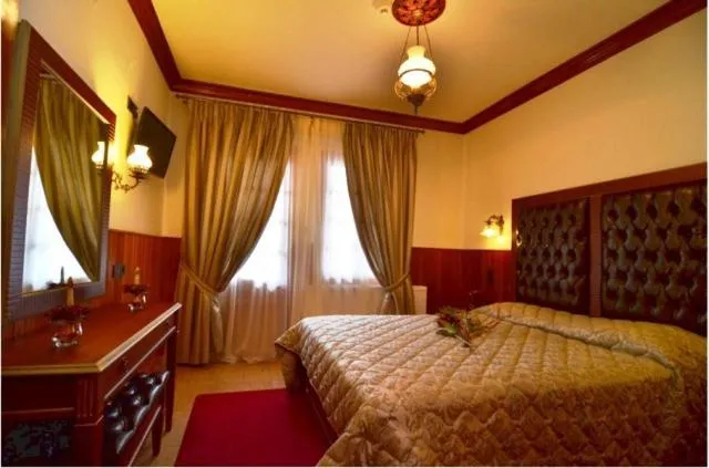 Photo of the whole room, Bed in Hotel Apollon