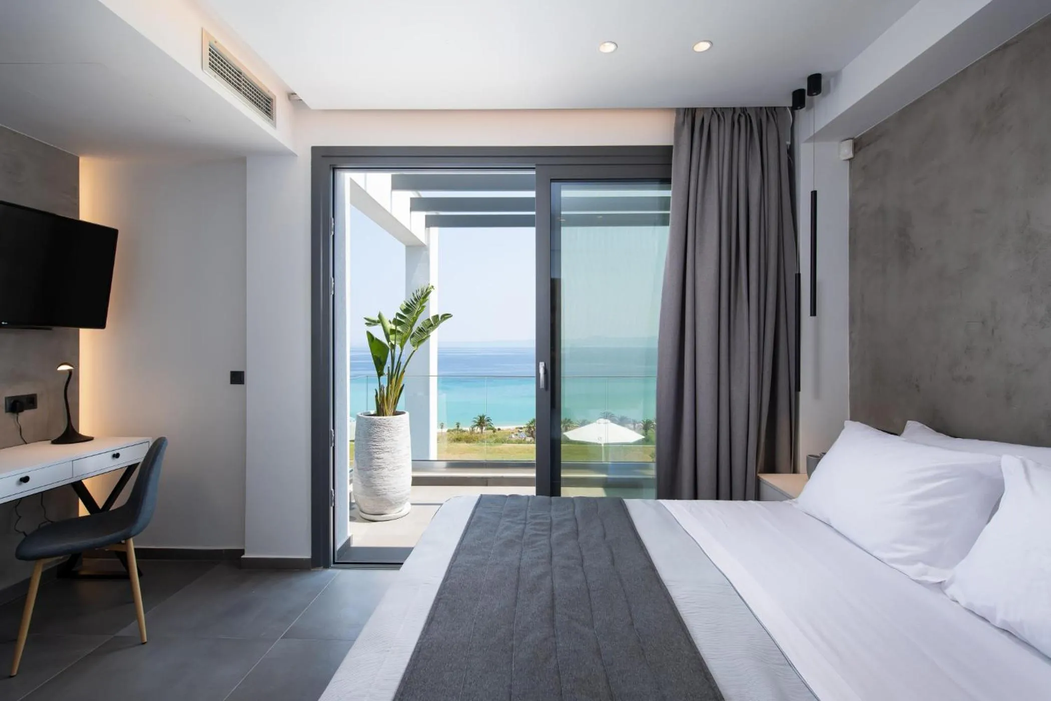 Bed in Horizon Dream Villas