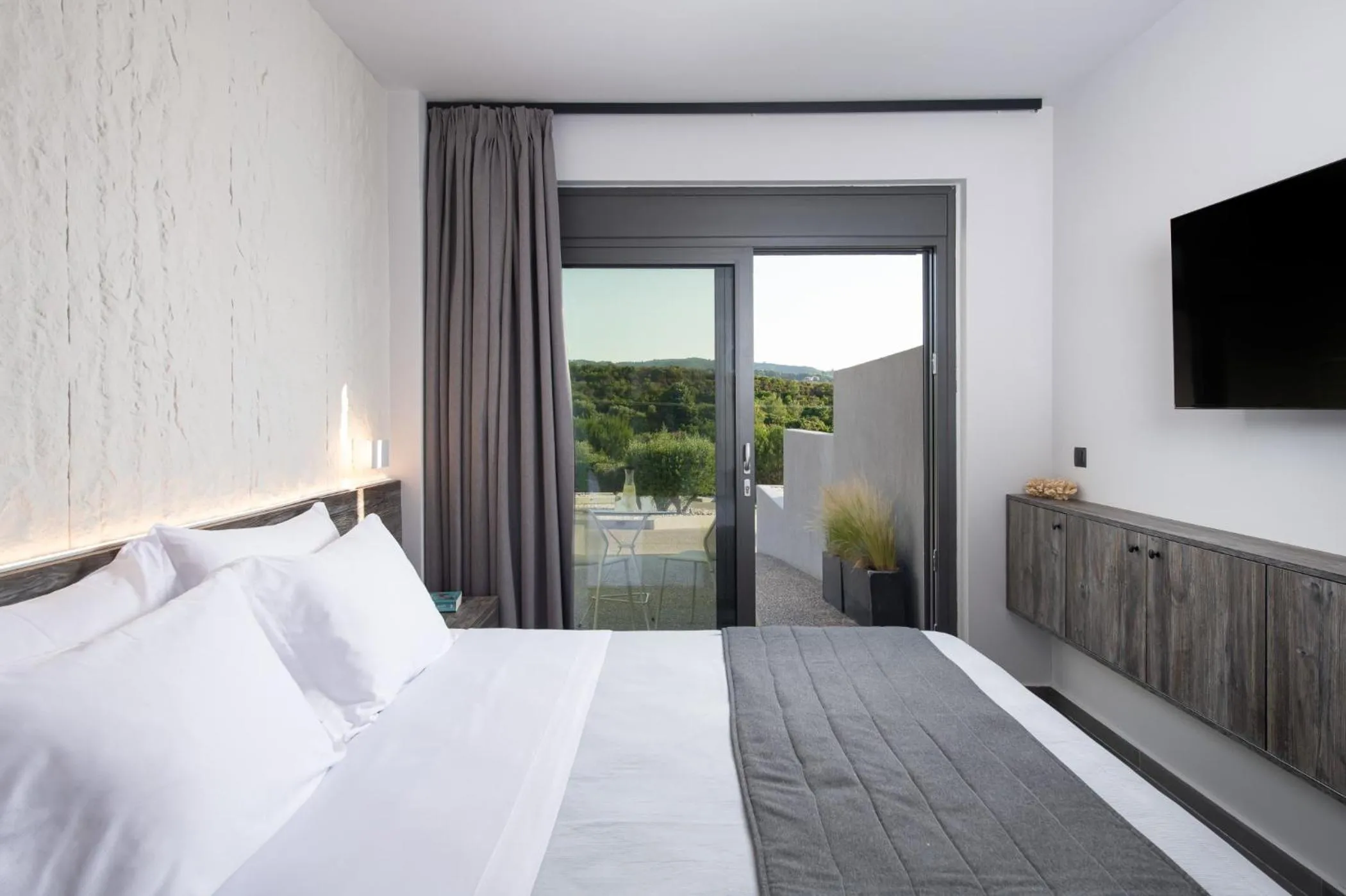 Bed in Horizon Dream Villas