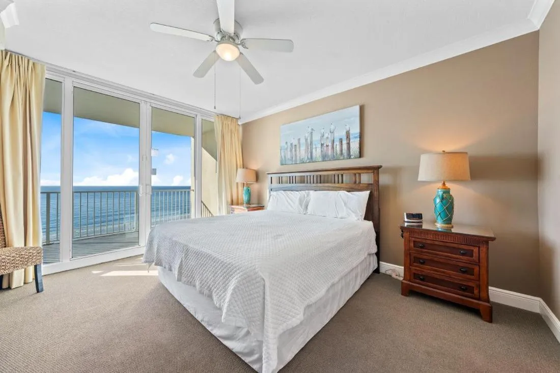 San Carlos 701 by Youngs Suncoast