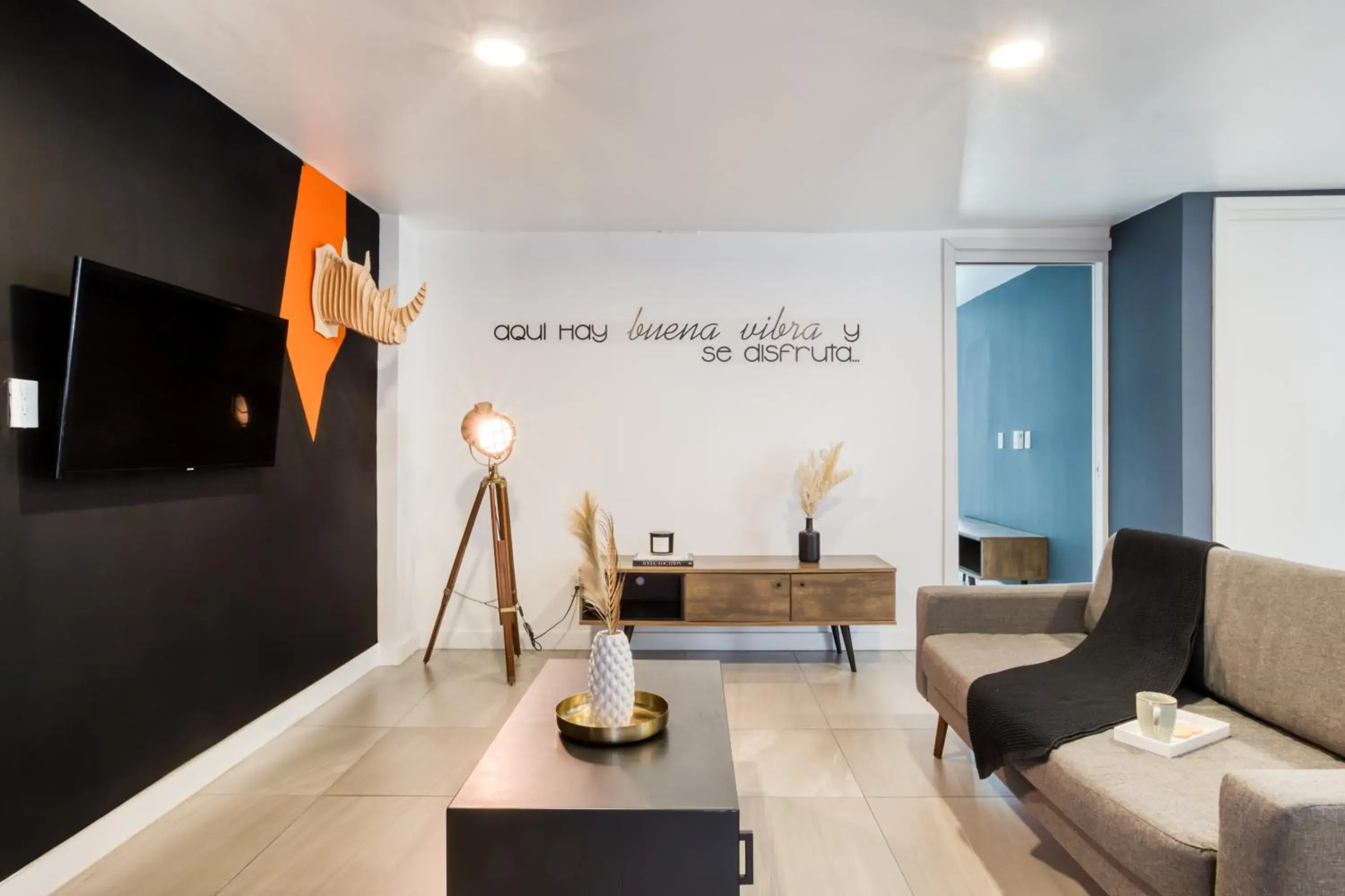 2 Queen Beds, 2 Bedroom Apartment in Comfort Suites Tijuana 2 Queen Beds, 2 Bedroom Apartment in Comfort Suites Tijuana