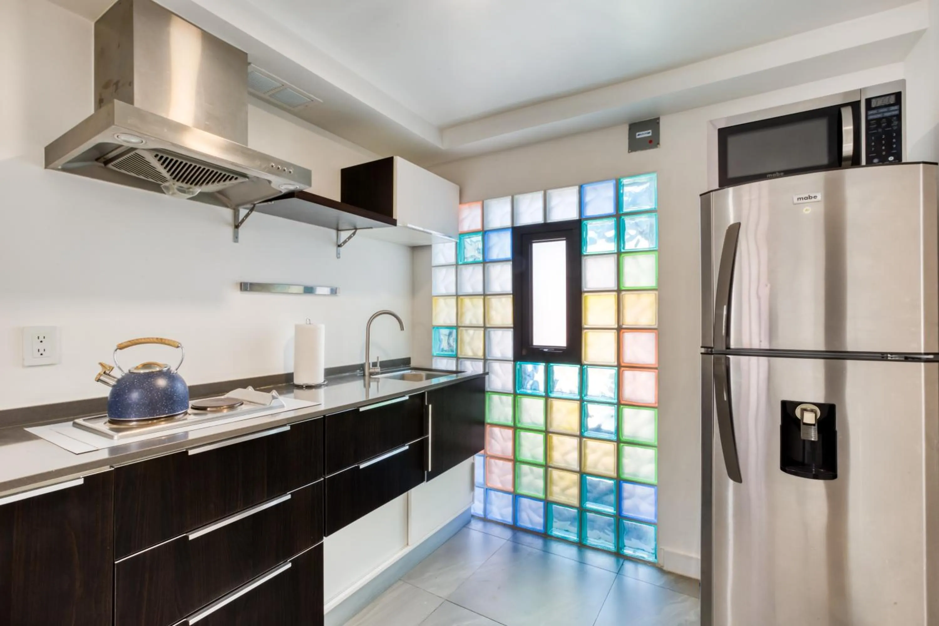 Coffee/tea facilities in Eazy Centro by ULIV