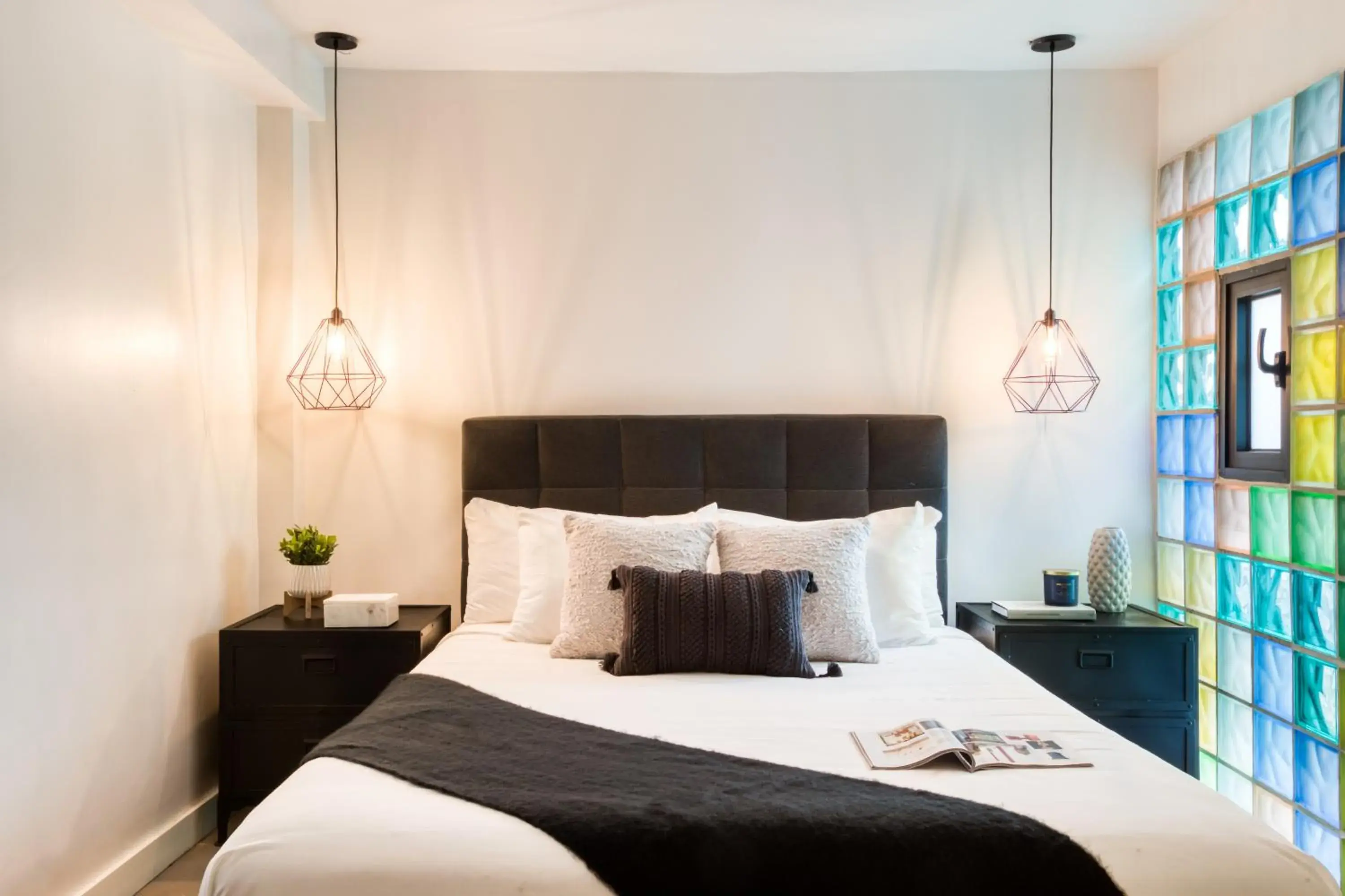 Queen Suite Nonsmoking in Comfort Suites Tijuana Queen Suite Nonsmoking in Comfort Suites Tijuana