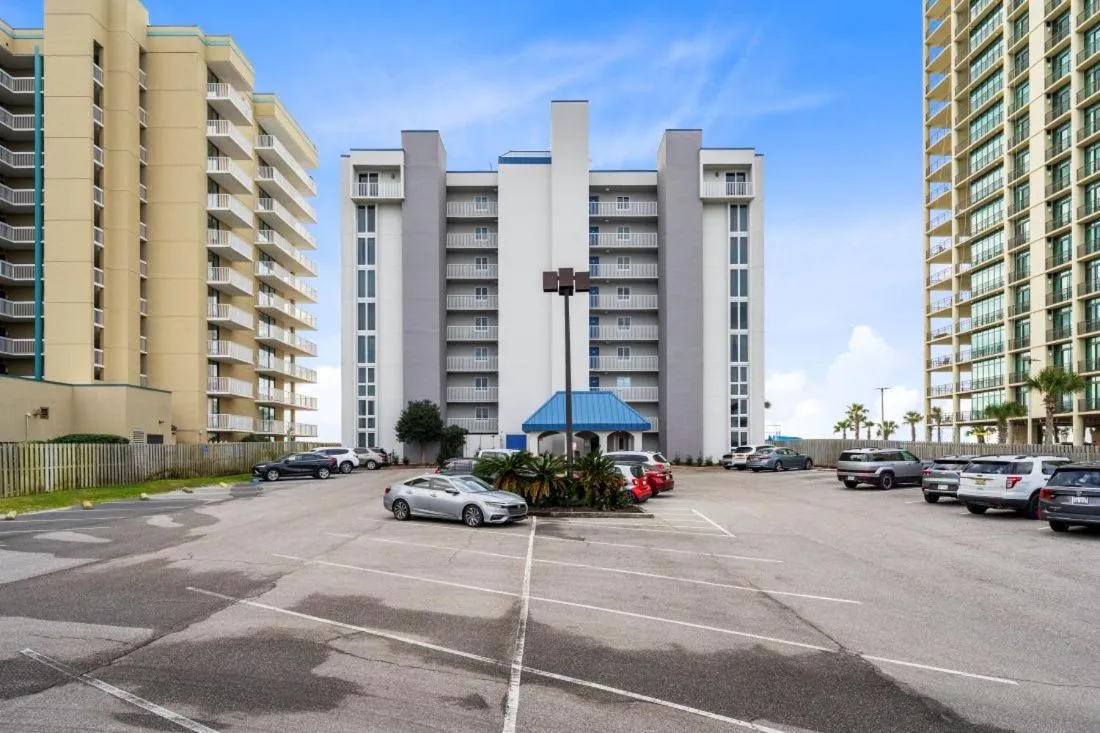 Romar Tower 7C by Youngs Suncoast