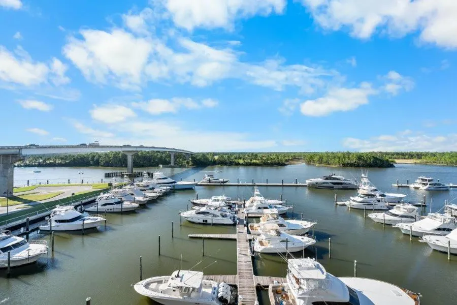 Wharf 521 by Youngs Suncoast