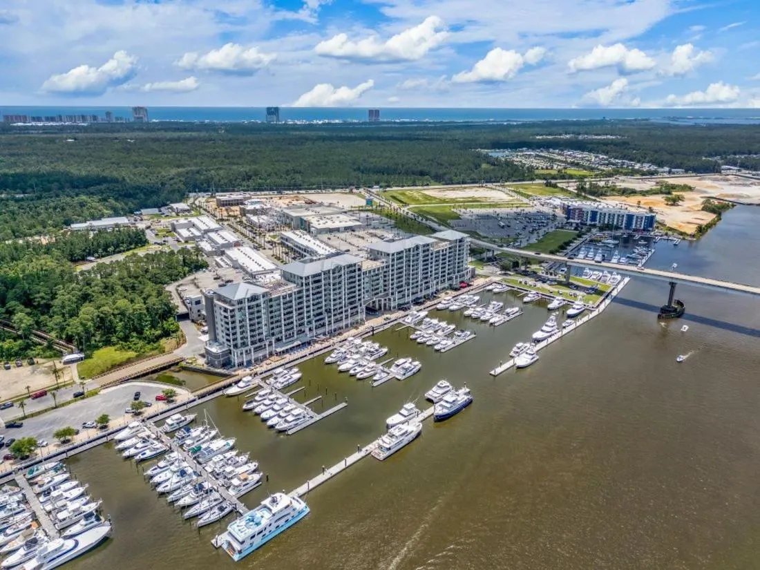 Wharf 521 by Youngs Suncoast