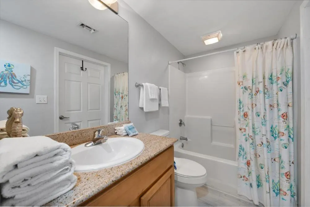 Sanibel 907 by Youngs Suncoast