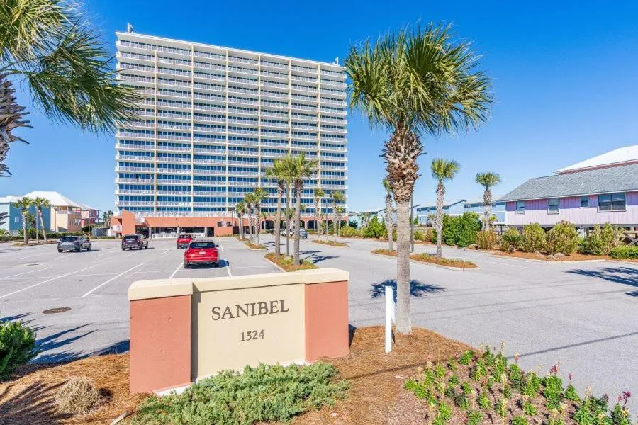 Sanibel 907 by Youngs Suncoast