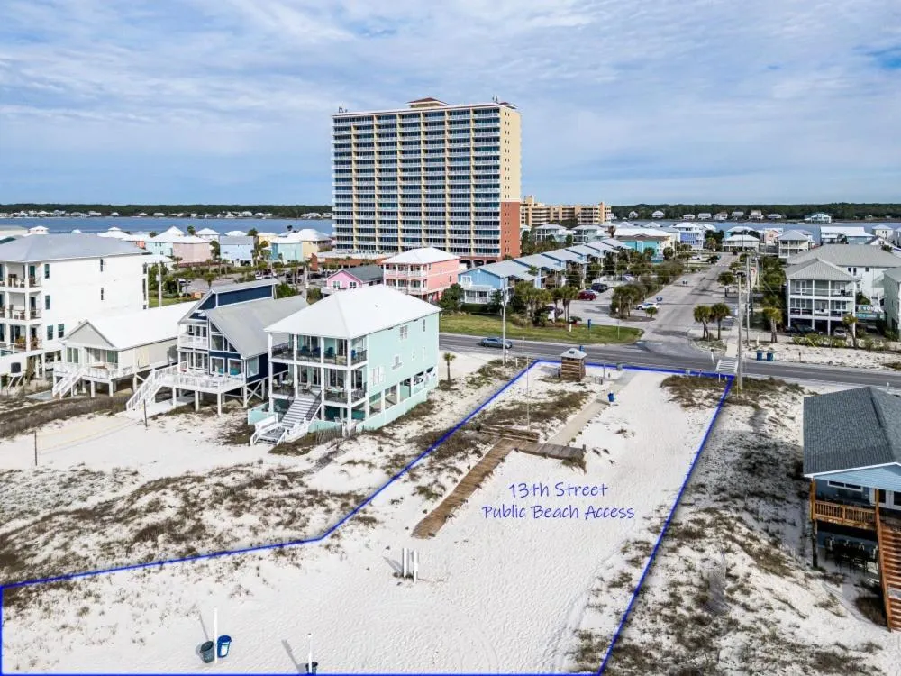 Sanibel 907 by Youngs Suncoast