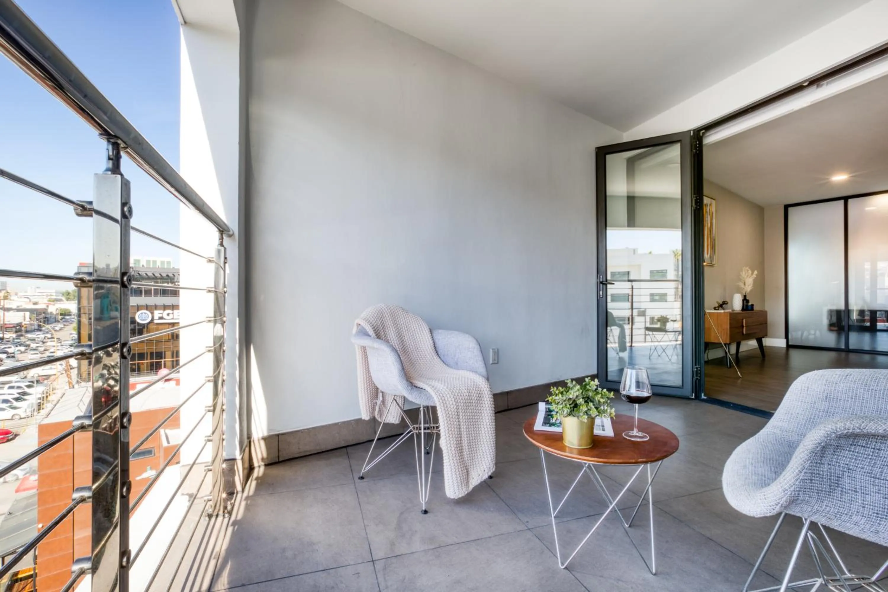 Balcony/Terrace in Eazy Rio by ULIV