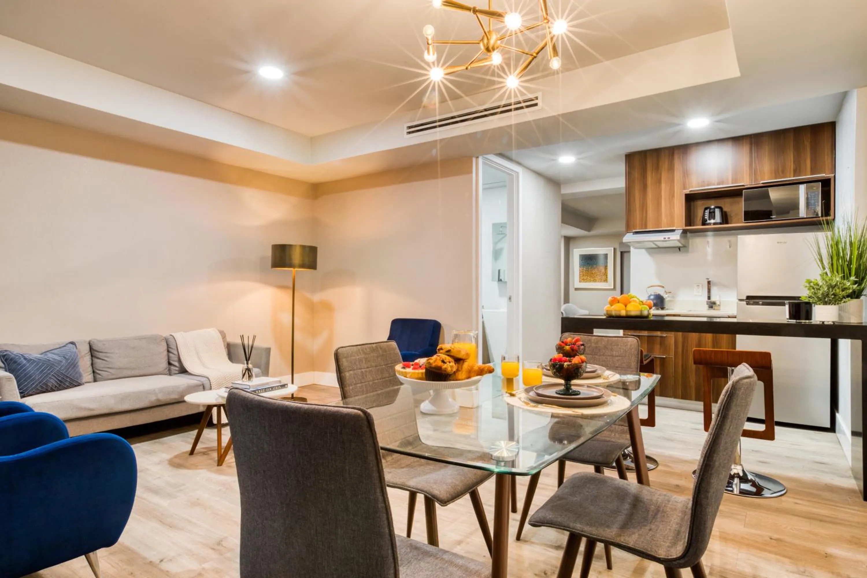 Dining area in Eazy Rio by ULIV