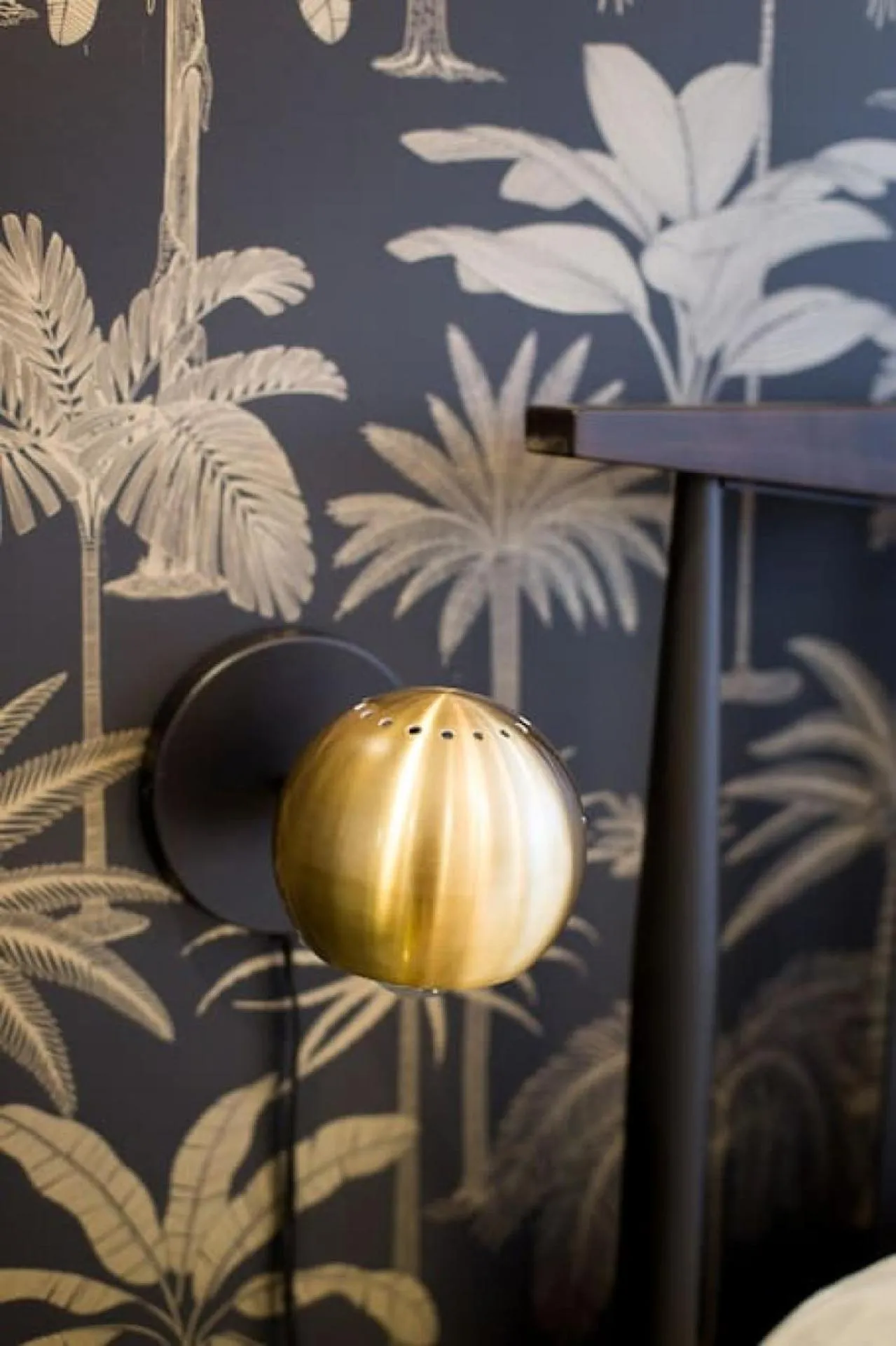 Palms Little Italy Studio with full bathroom by Denstays