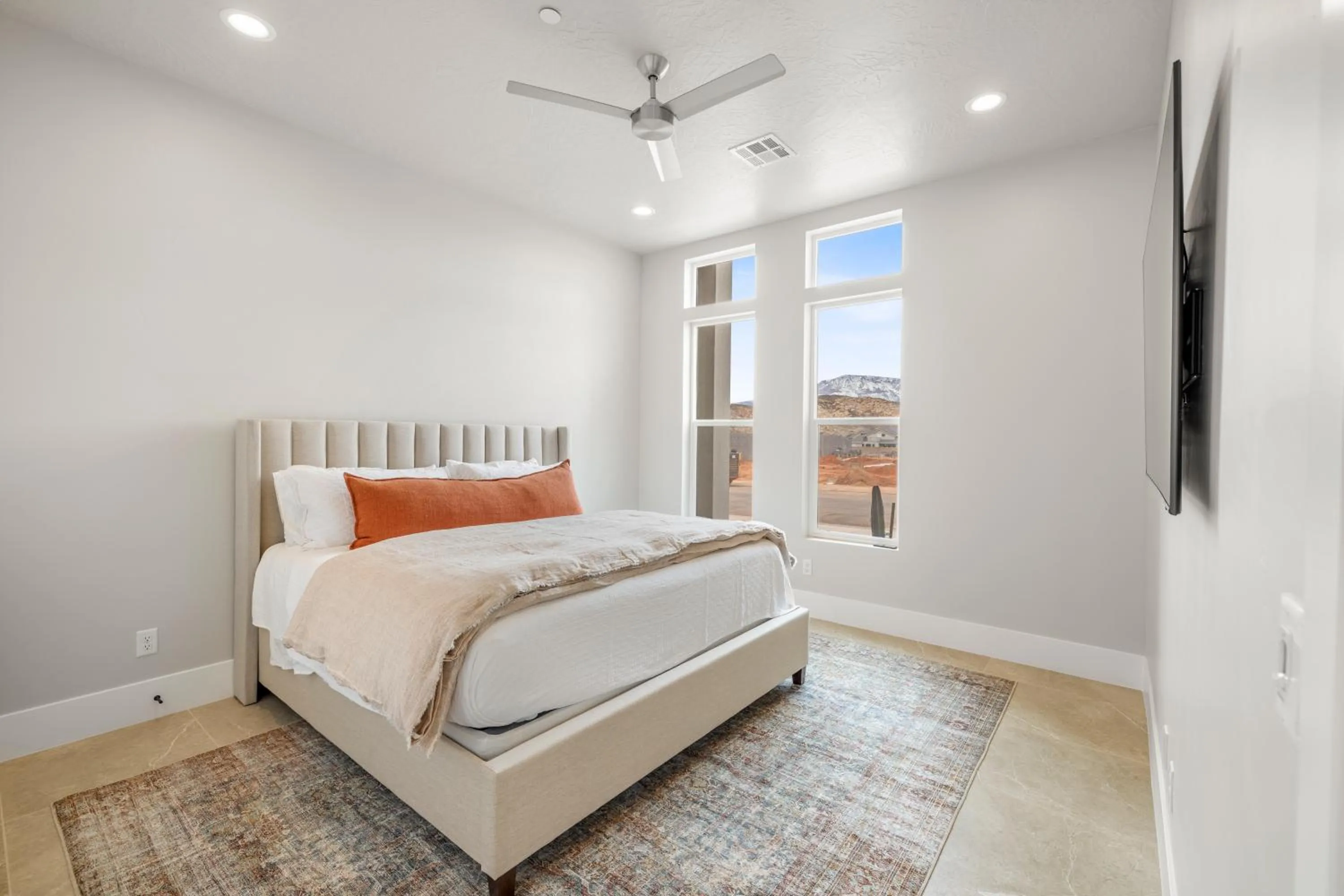 Bed in Modern Desert Oasis Lux Home w Pool and Spa