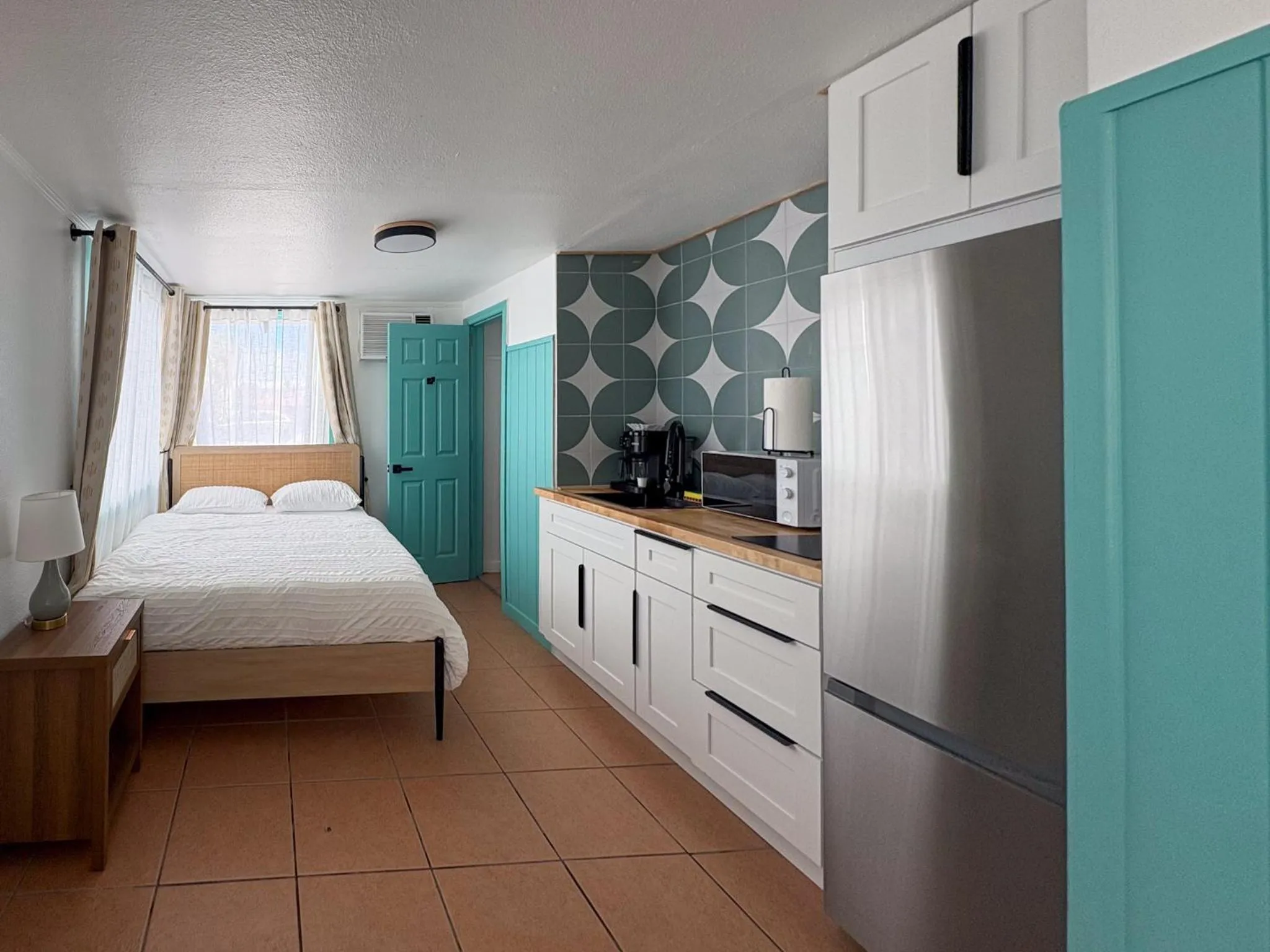 Bed in Oasis Palms Resort