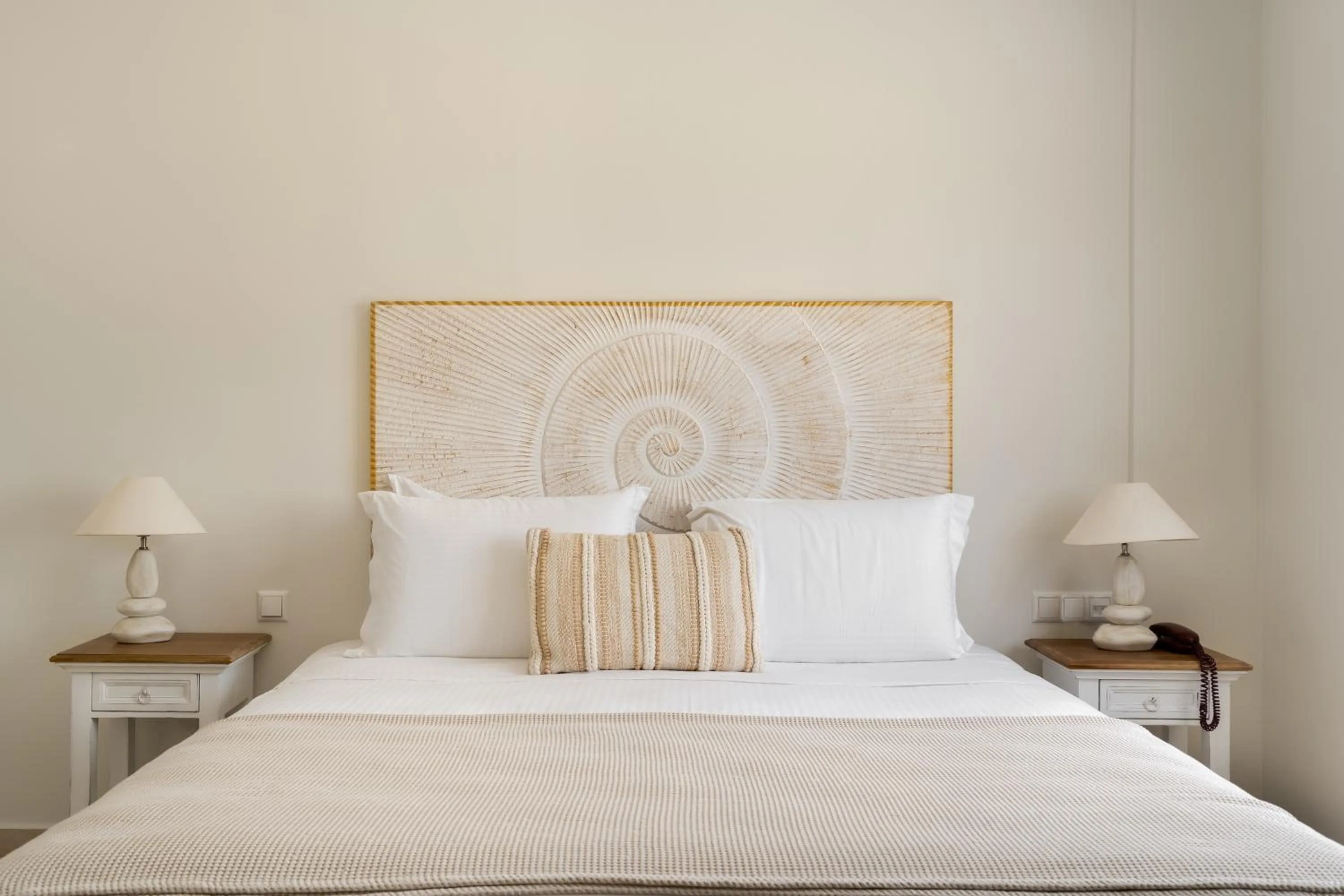 Executive Sea View Suite With Outdoor Jacuzzi in Finikas Hotel