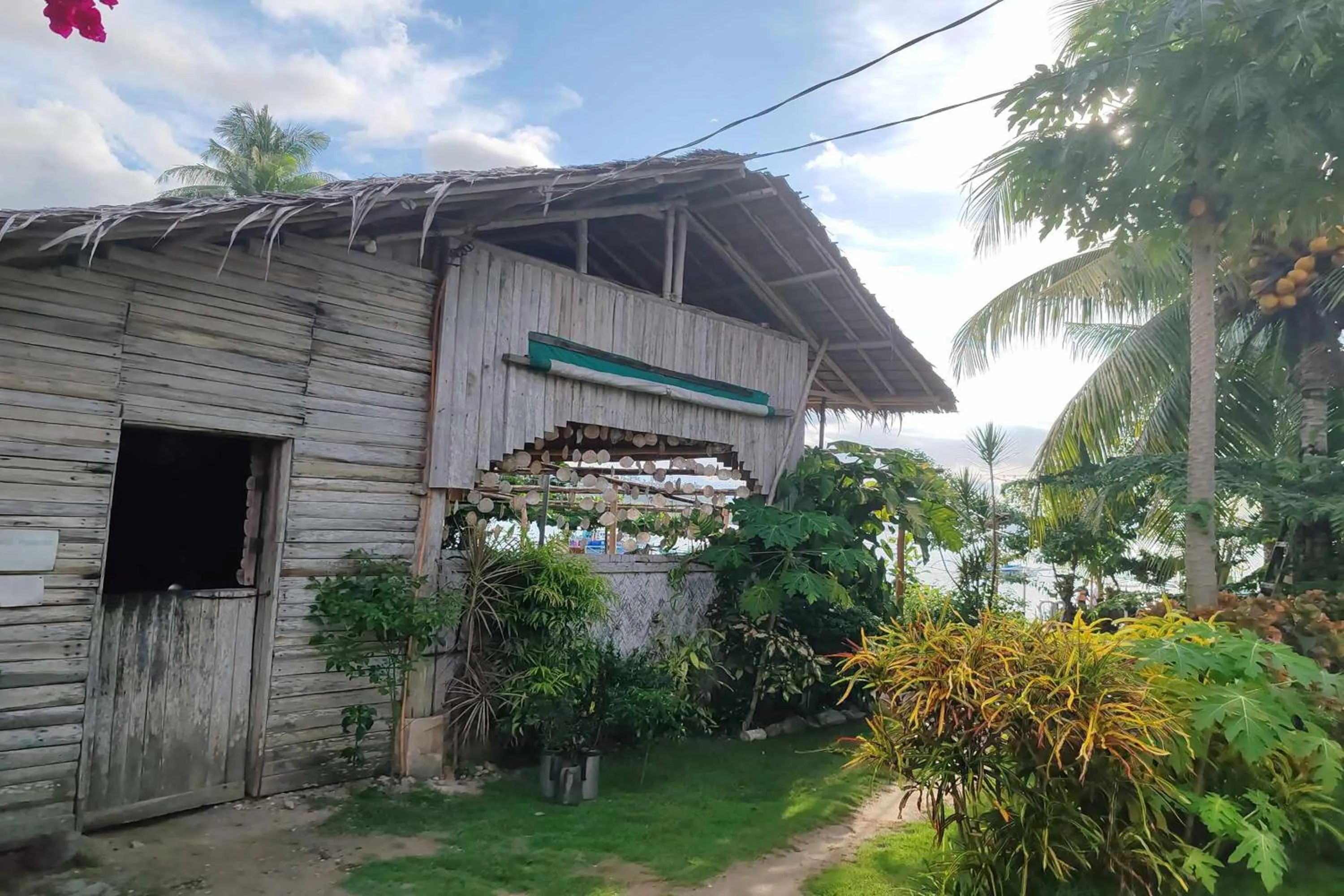 Property building in Summer Homes Beach Front Resort and Cottages Port Barton
