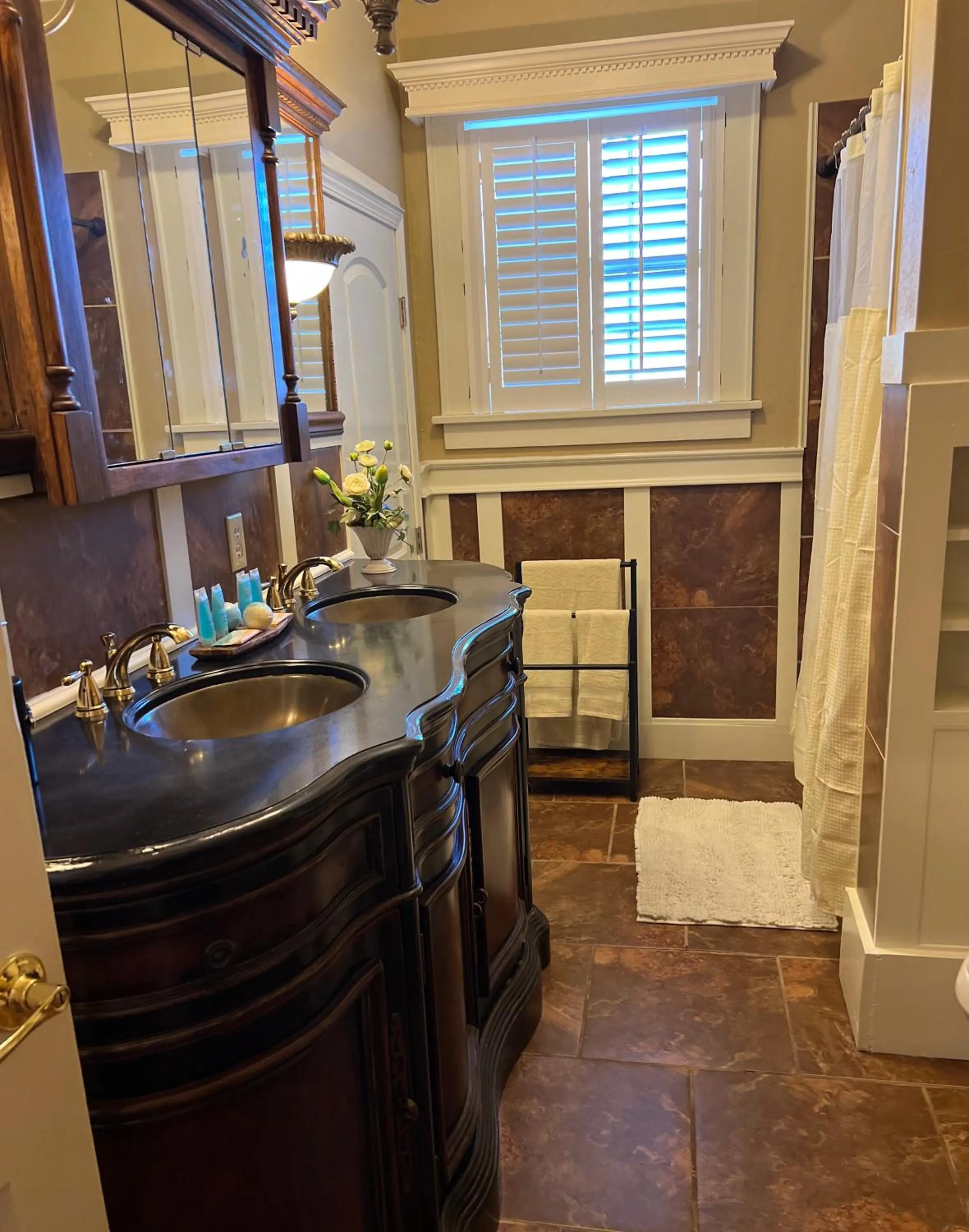 Bathroom in Opus House Historic Natchitoches