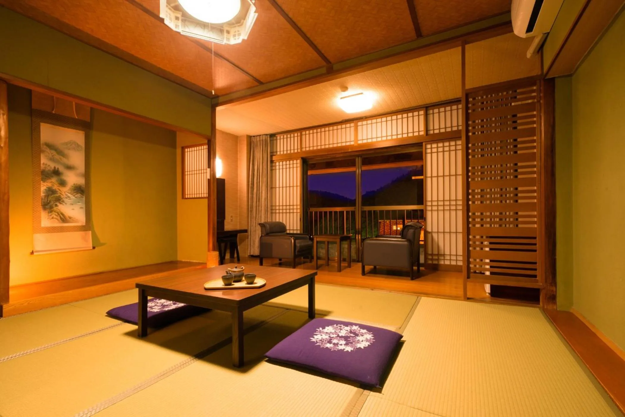 Photo of the whole room in Ooedo Onsen Monogatari Unzen Toyokan