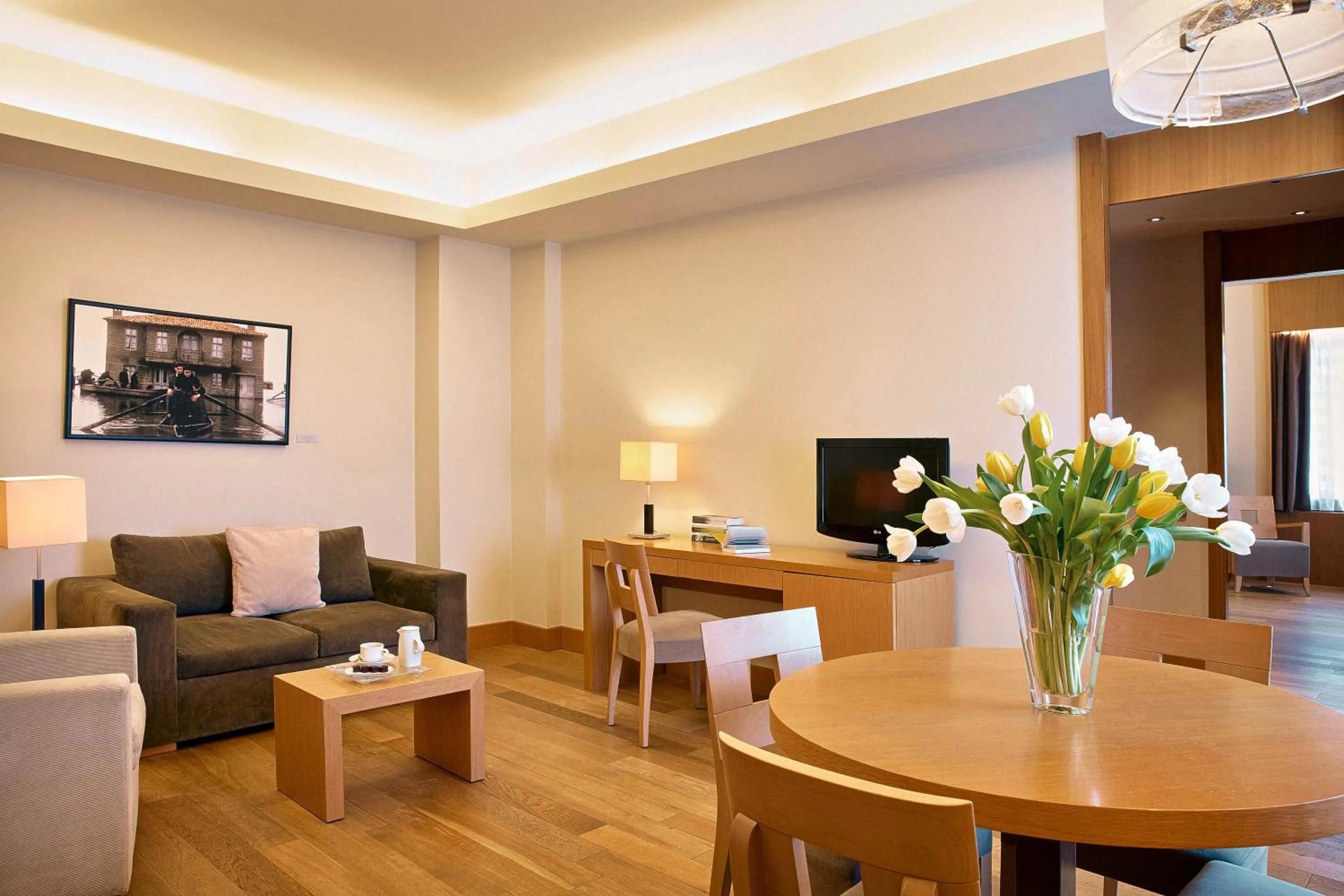 Zeus Thessaloniki Lazart