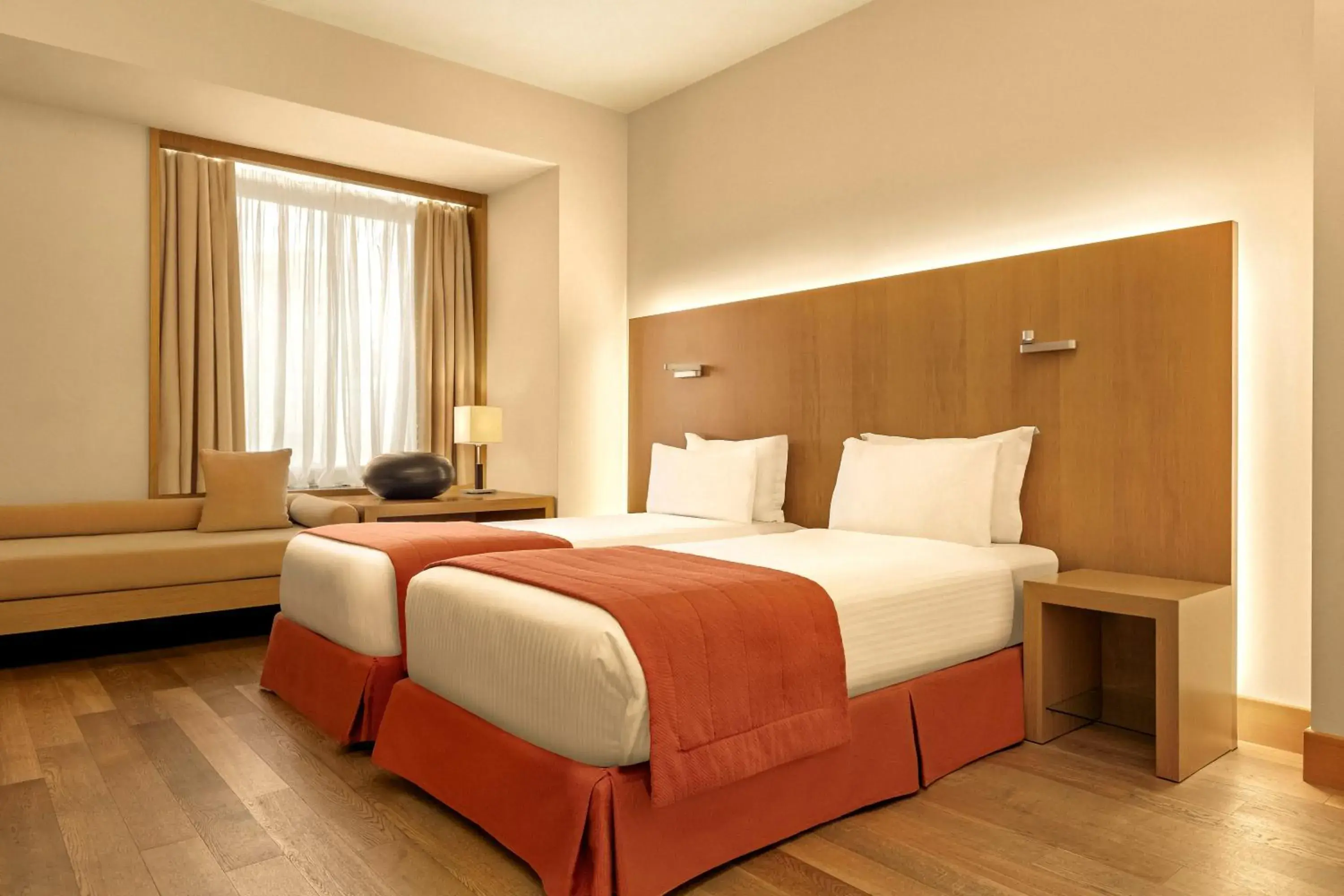 Standard Double Room Mobility Accessible in Zeus Thessaloniki Lazart Standard Double Room Mobility Accessible in Zeus Thessaloniki Lazart