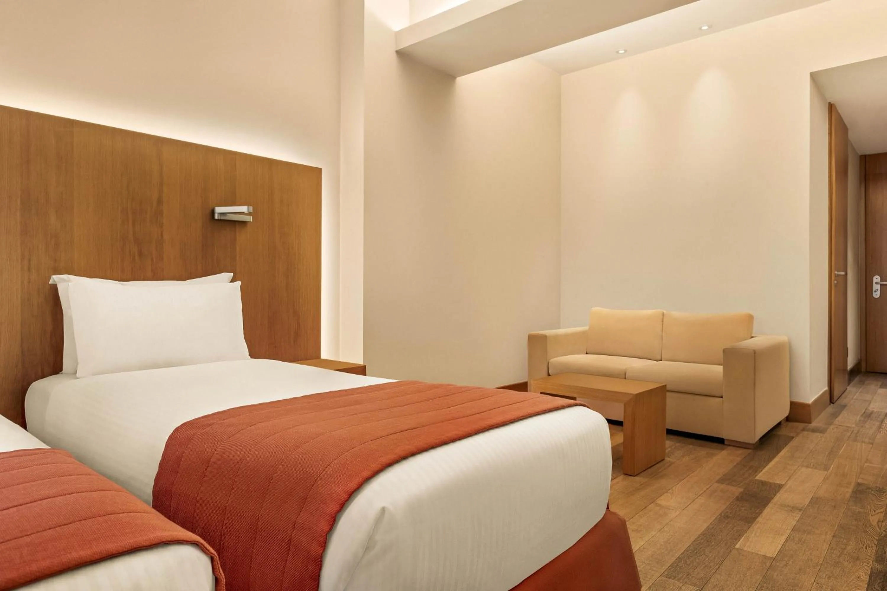 Bed in Zeus Thessaloniki Lazart