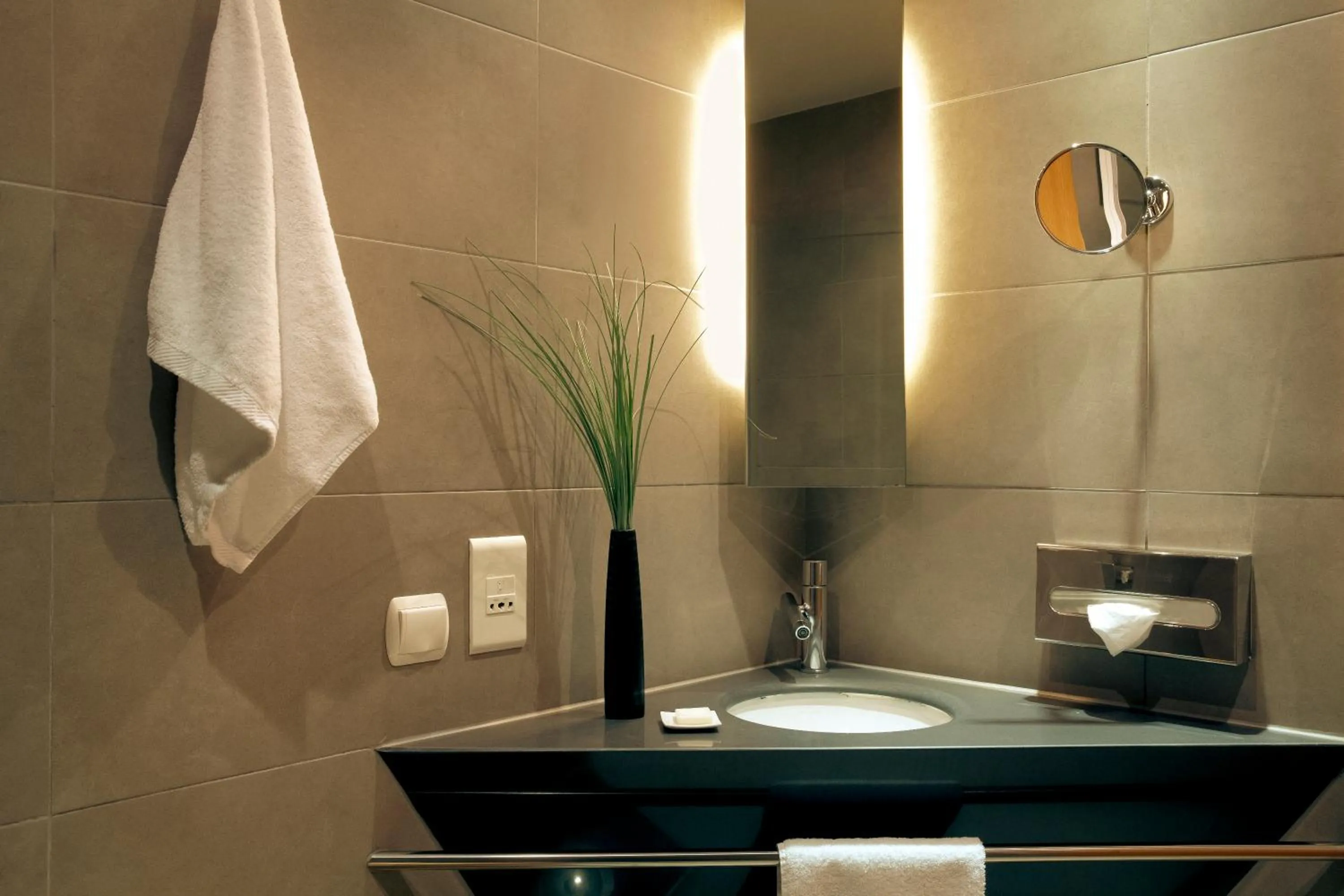 Zeus Thessaloniki Lazart