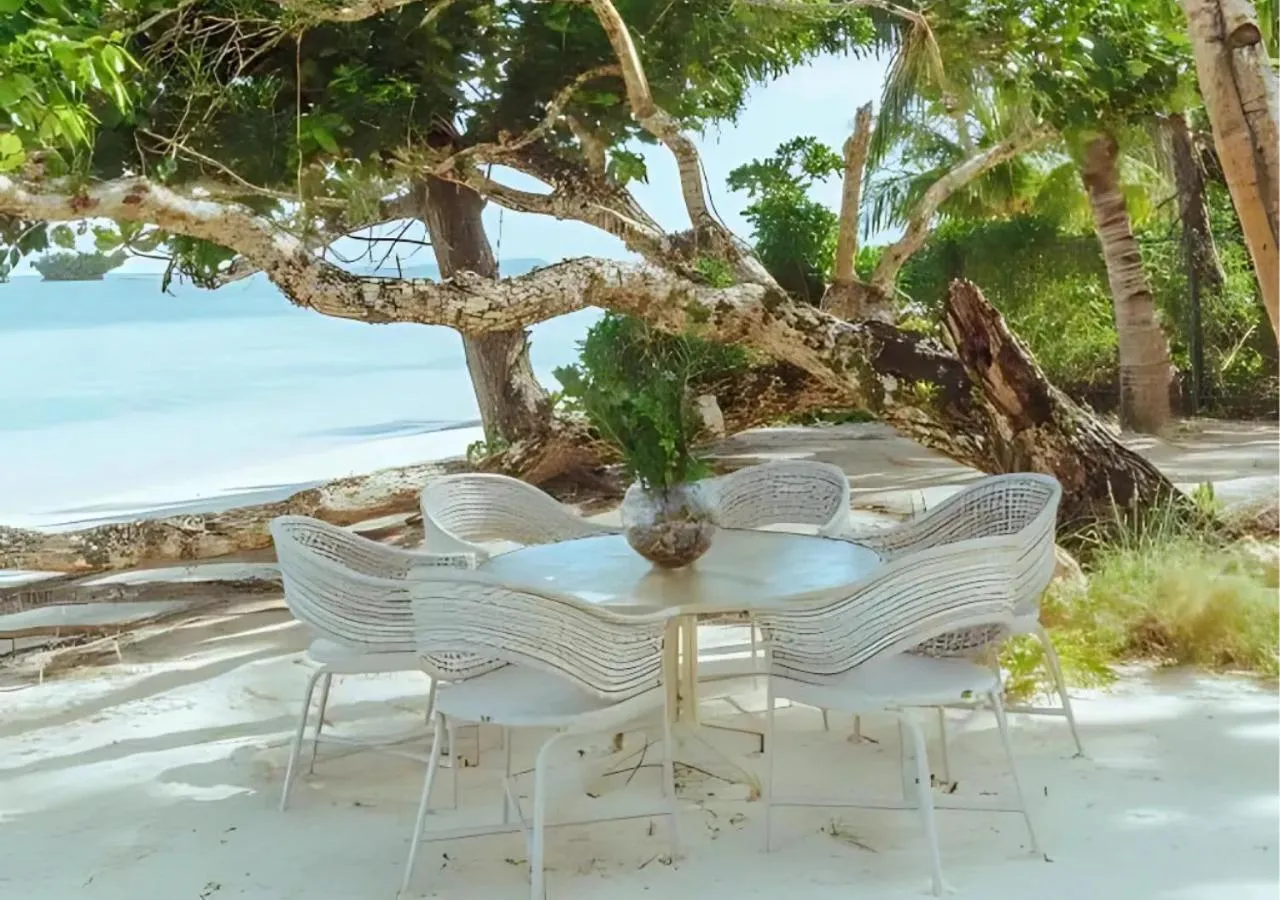 Day in INARA Siargao