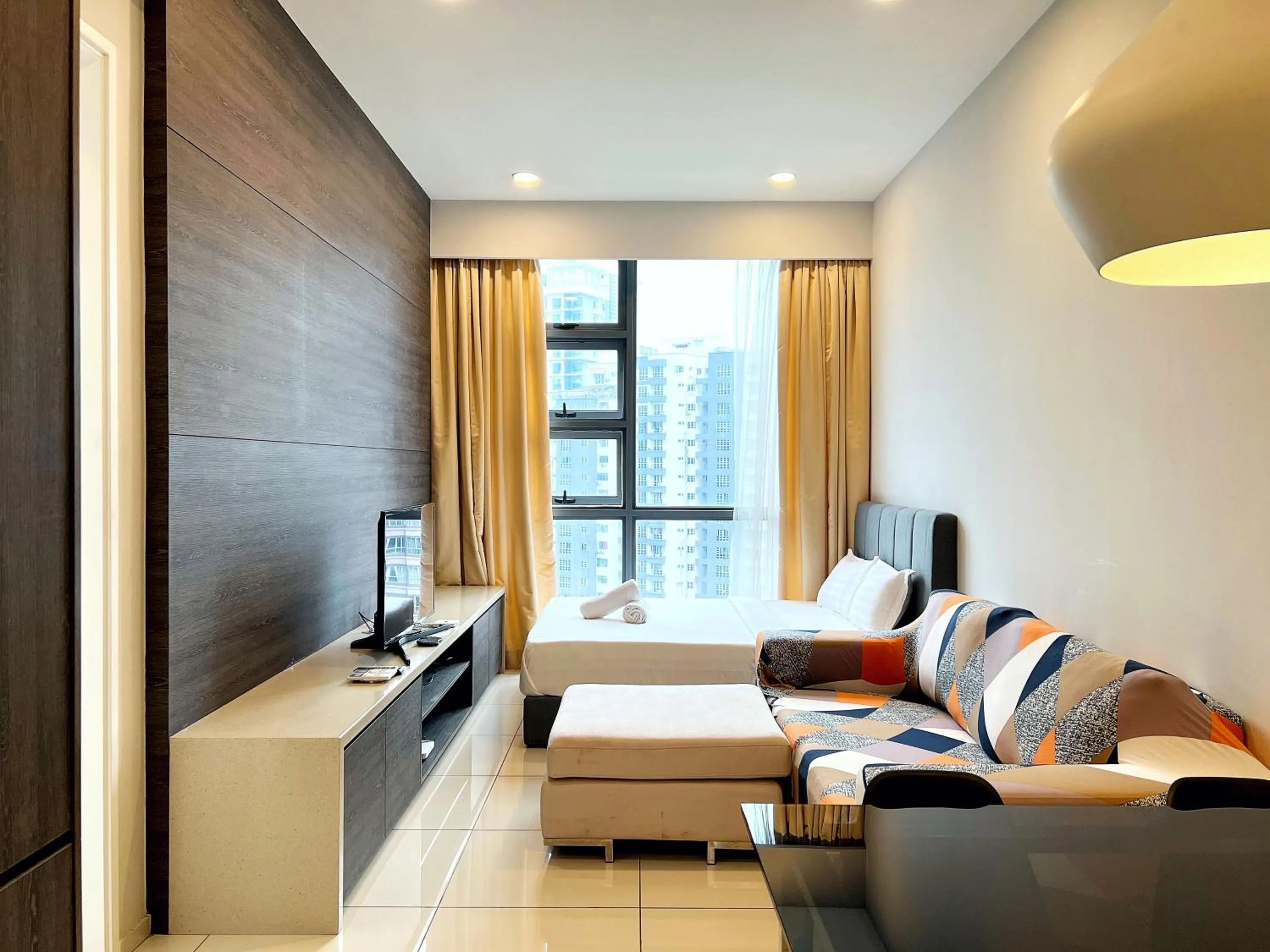 Bed in Orion Suites@ The Robertson Bukit Bintang