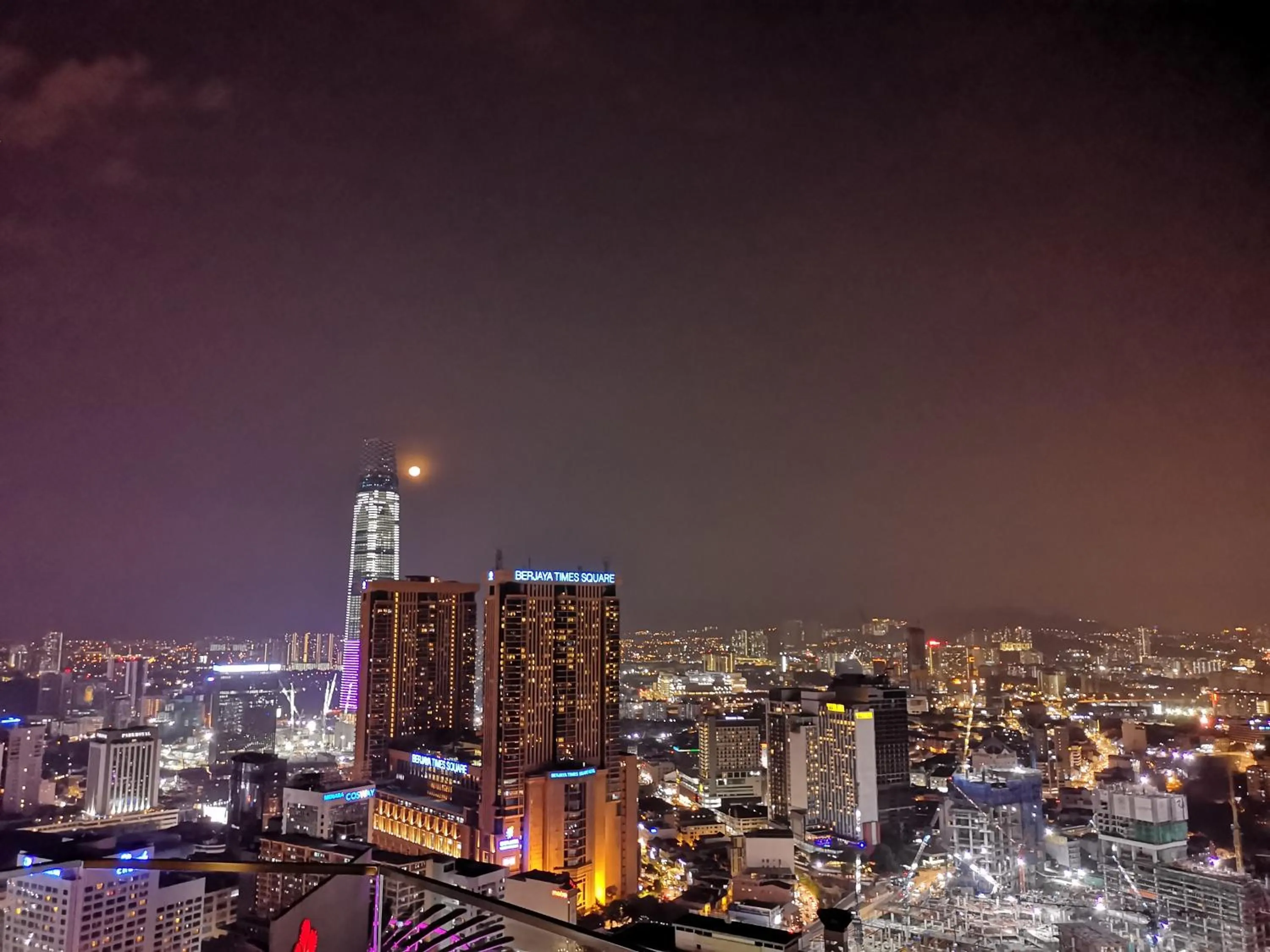 Orion Suites@ The Robertson Bukit Bintang