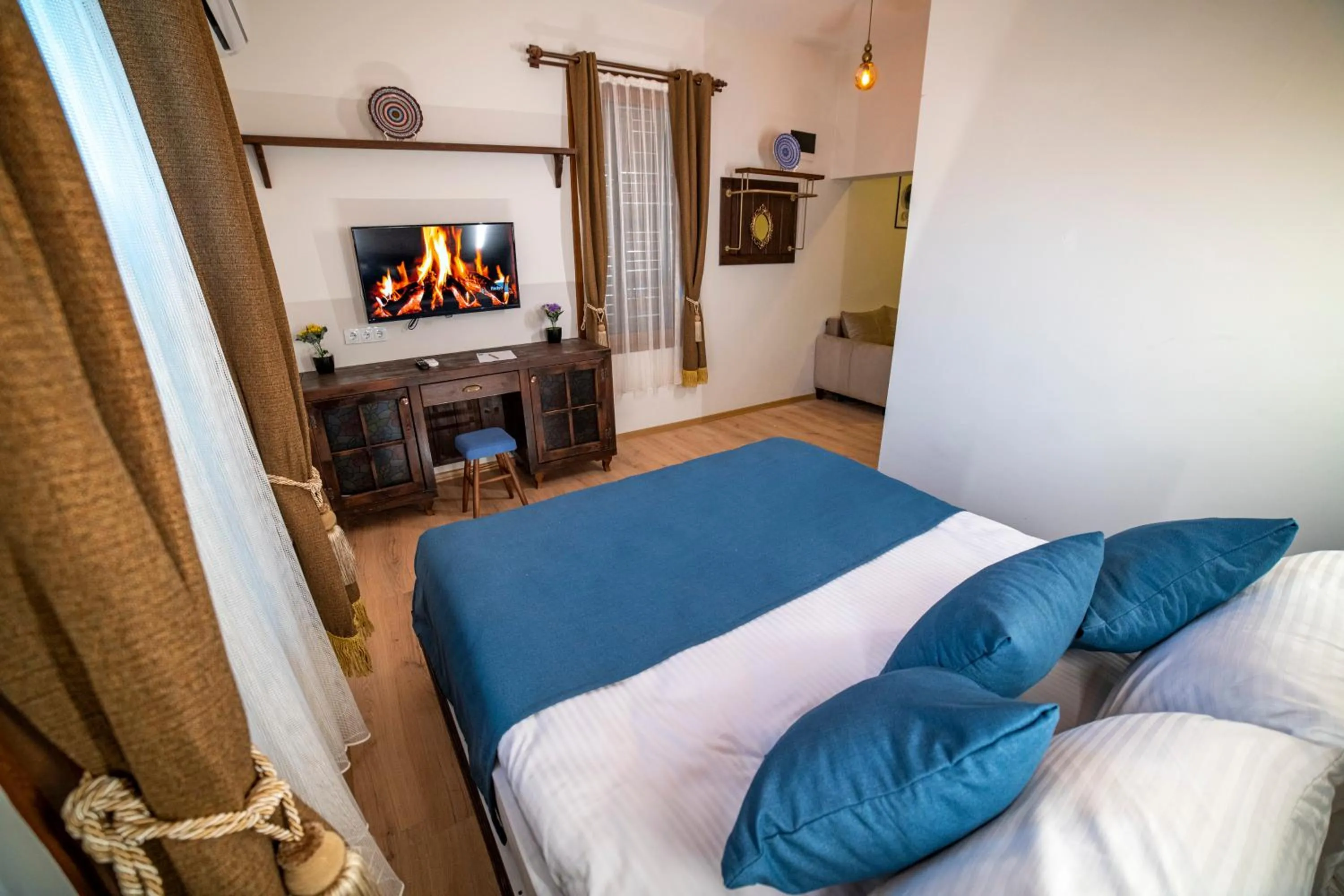 TV and multimedia, Bed in Sofa Hotels Kaleiçi