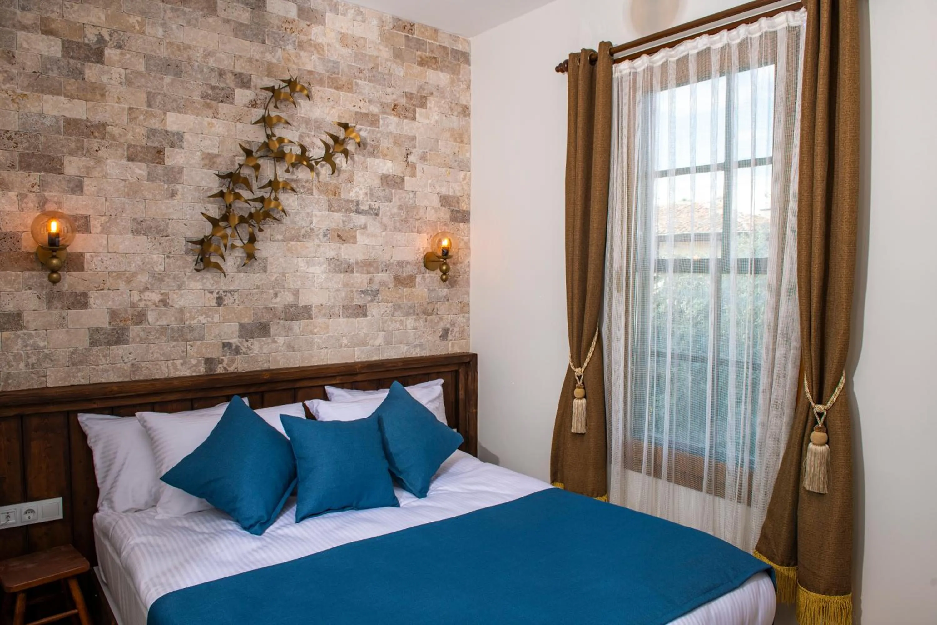 Decorative detail, Bed in Sofa Hotels Kaleiçi